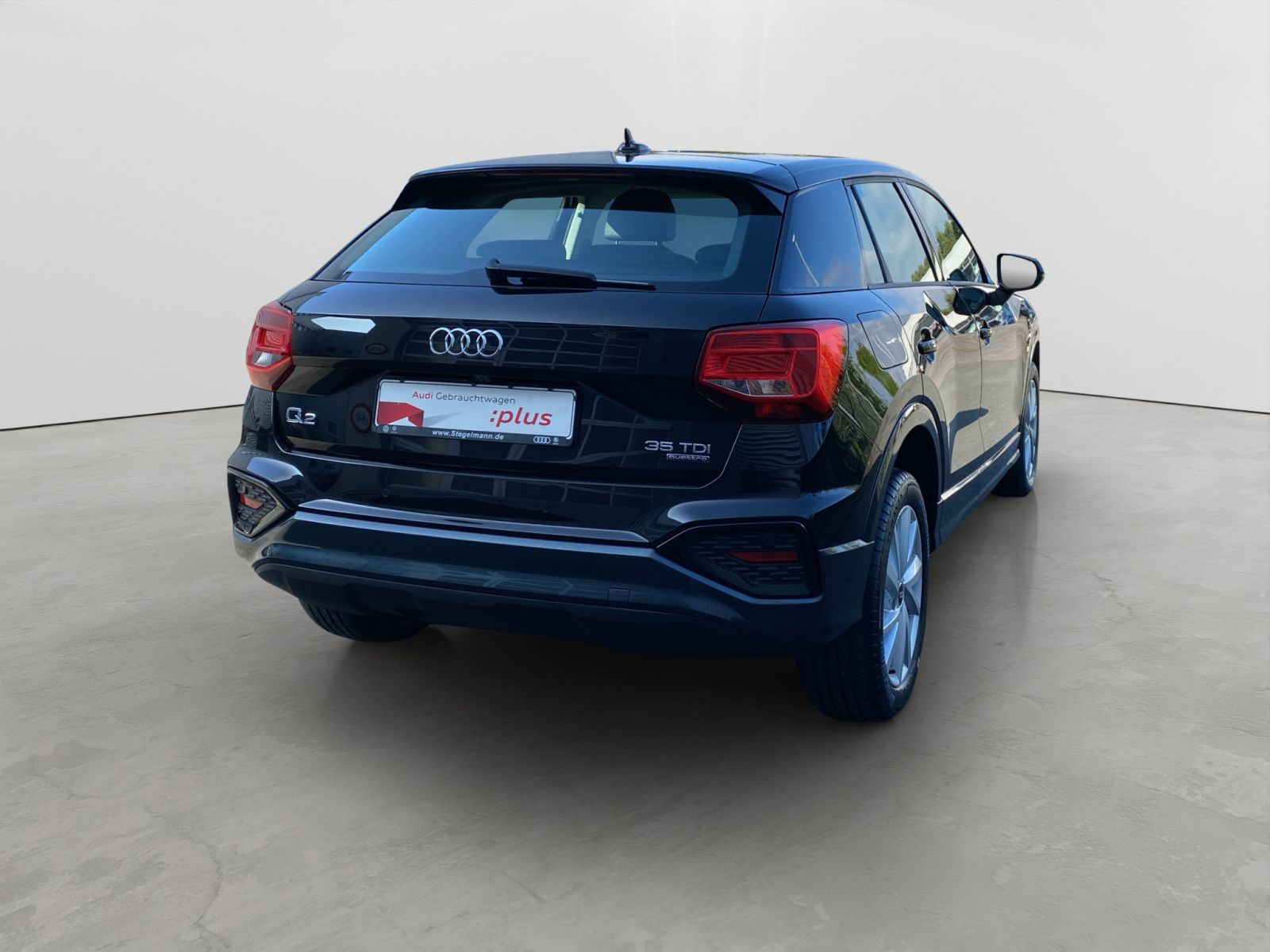 Audi - Q2_6