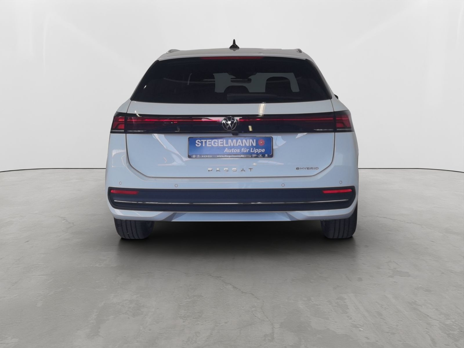 Volkswagen - Passat_5