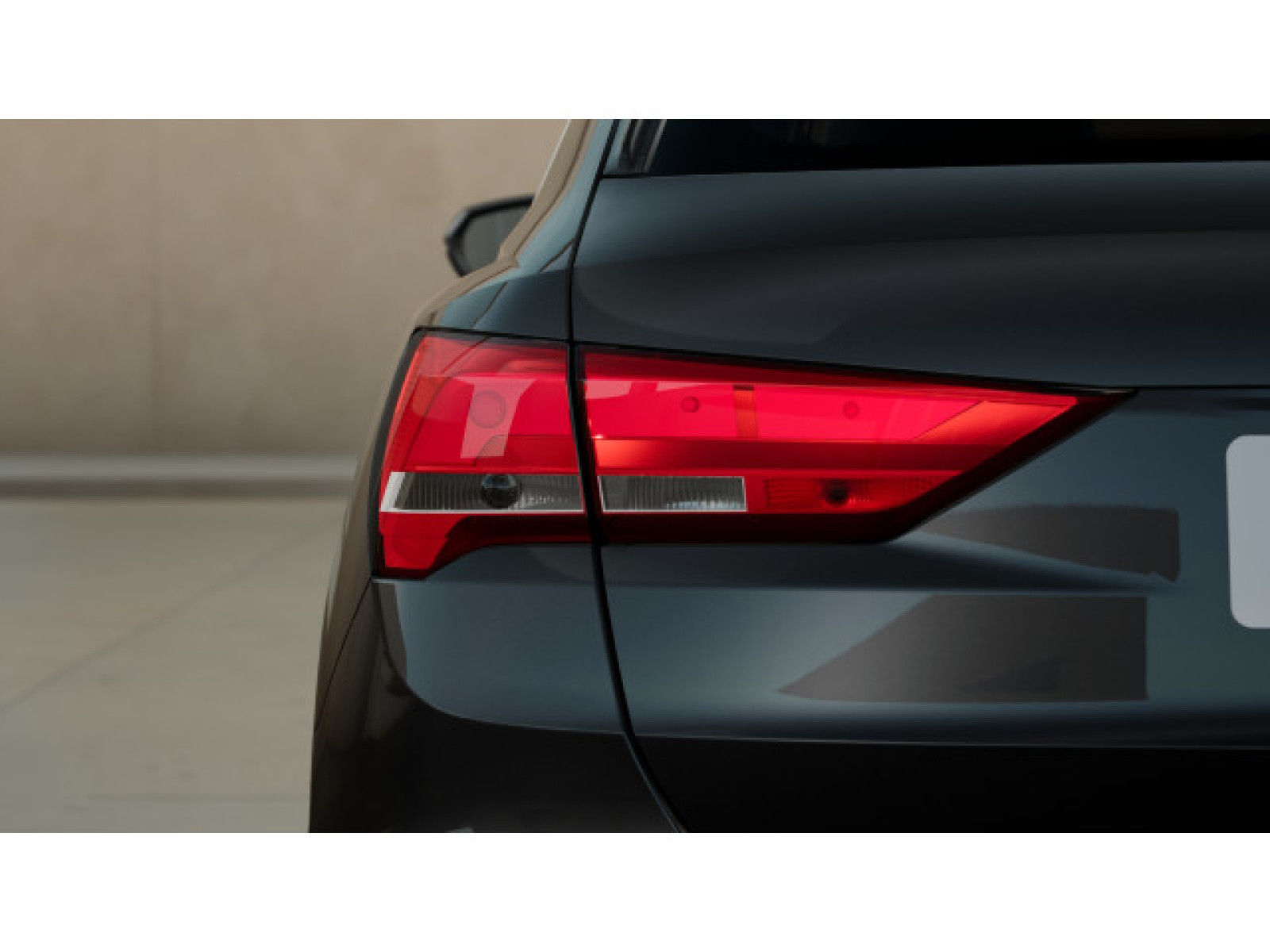 Audi - Q3_8
