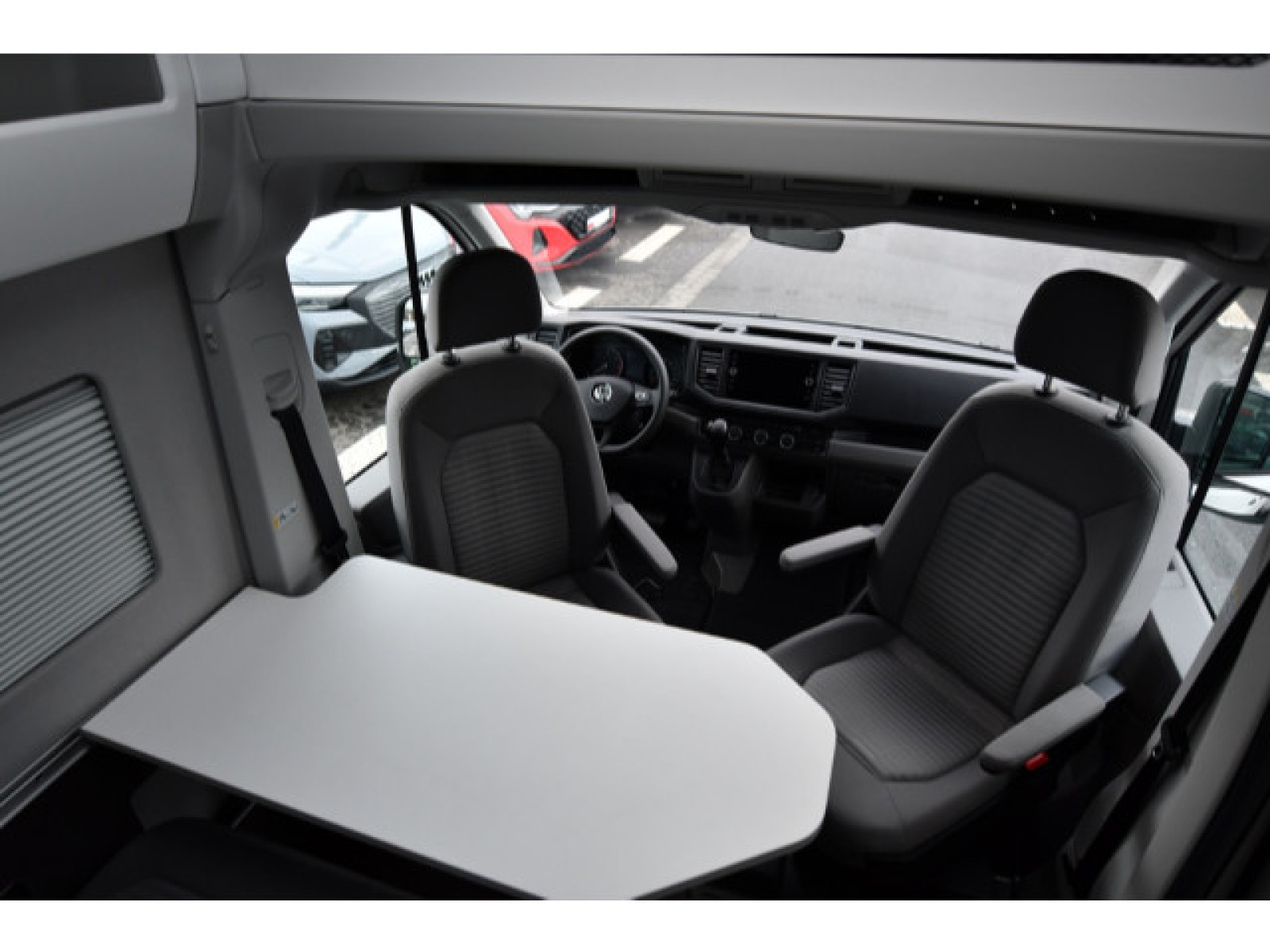 Volkswagen - California_9