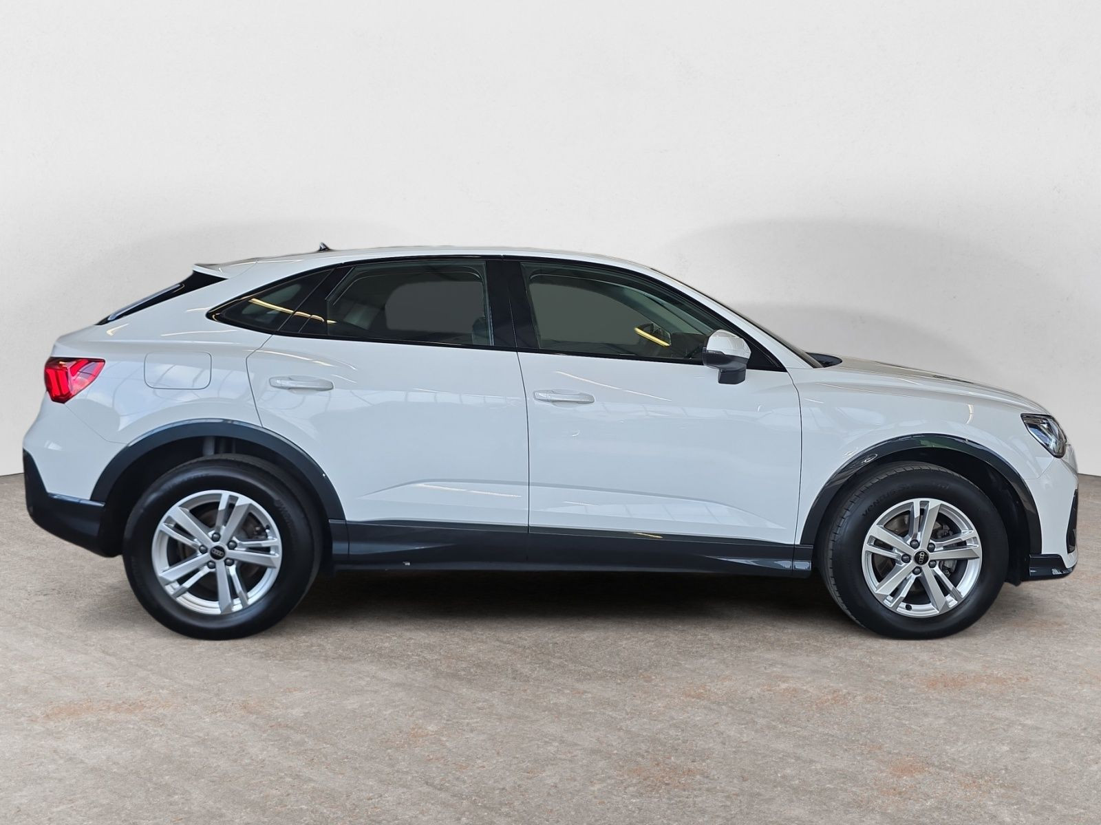 Audi - Q3 Sportback_7