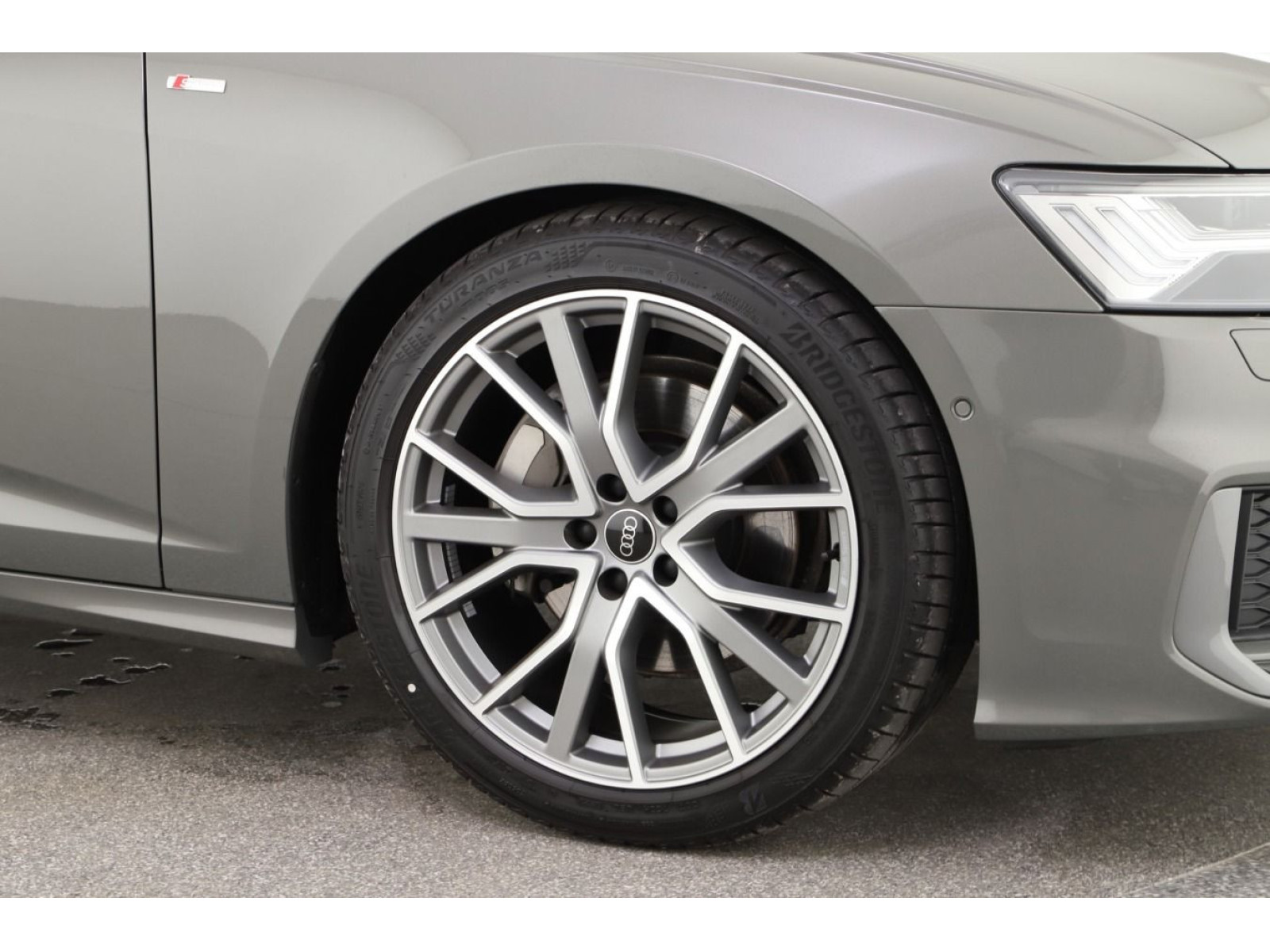 Audi - A6 Avant_3