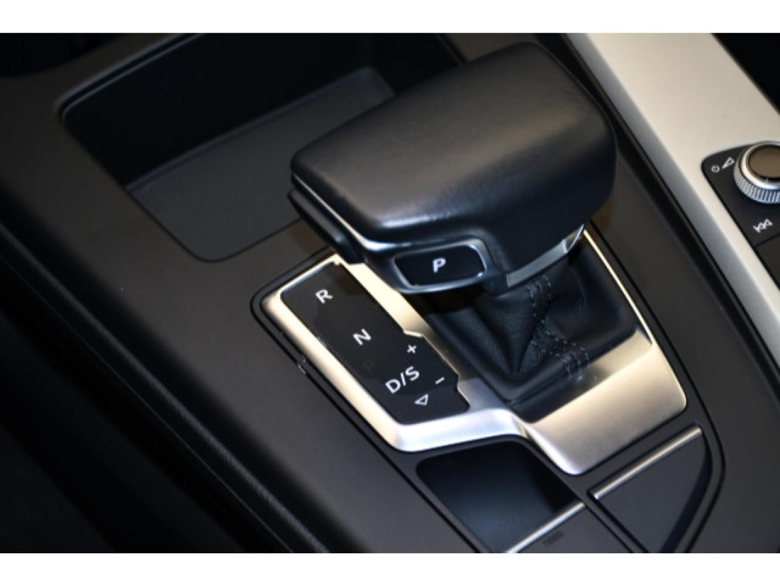 Audi - A4 Avant_6