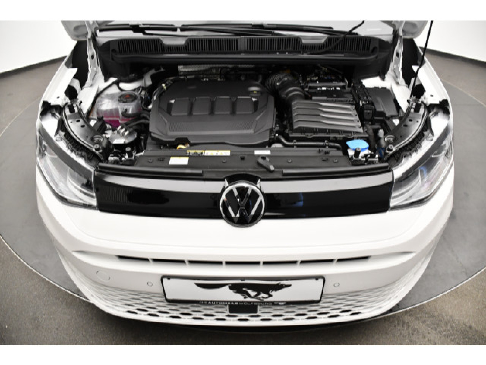 Volkswagen - Caddy California_17