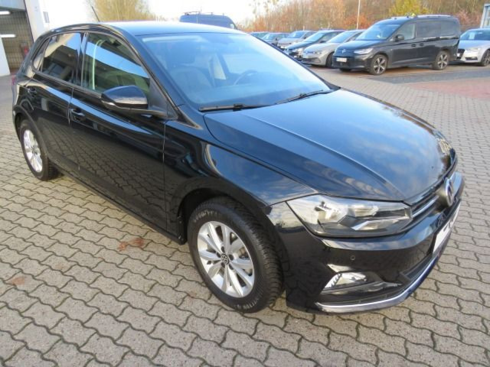 diagonal-frontansicht-aussen