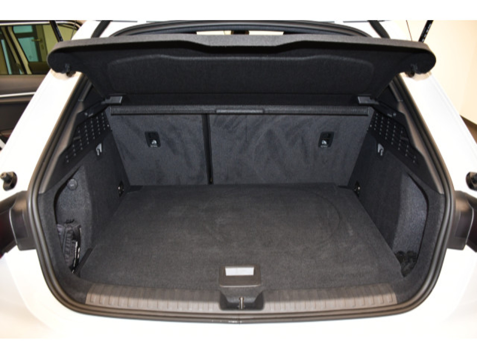 Audi - S3 Sportback_10