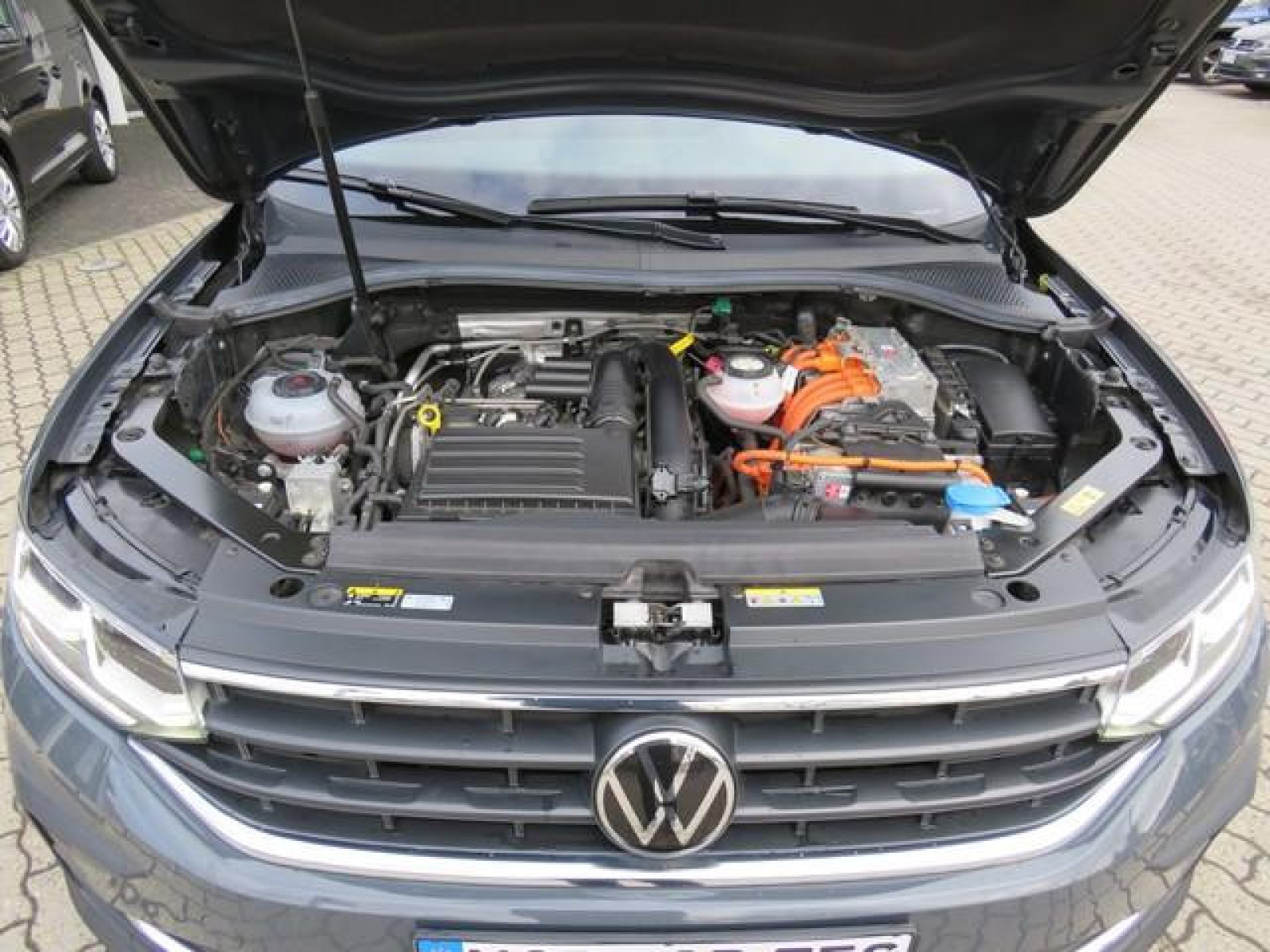 Volkswagen - Tiguan_22