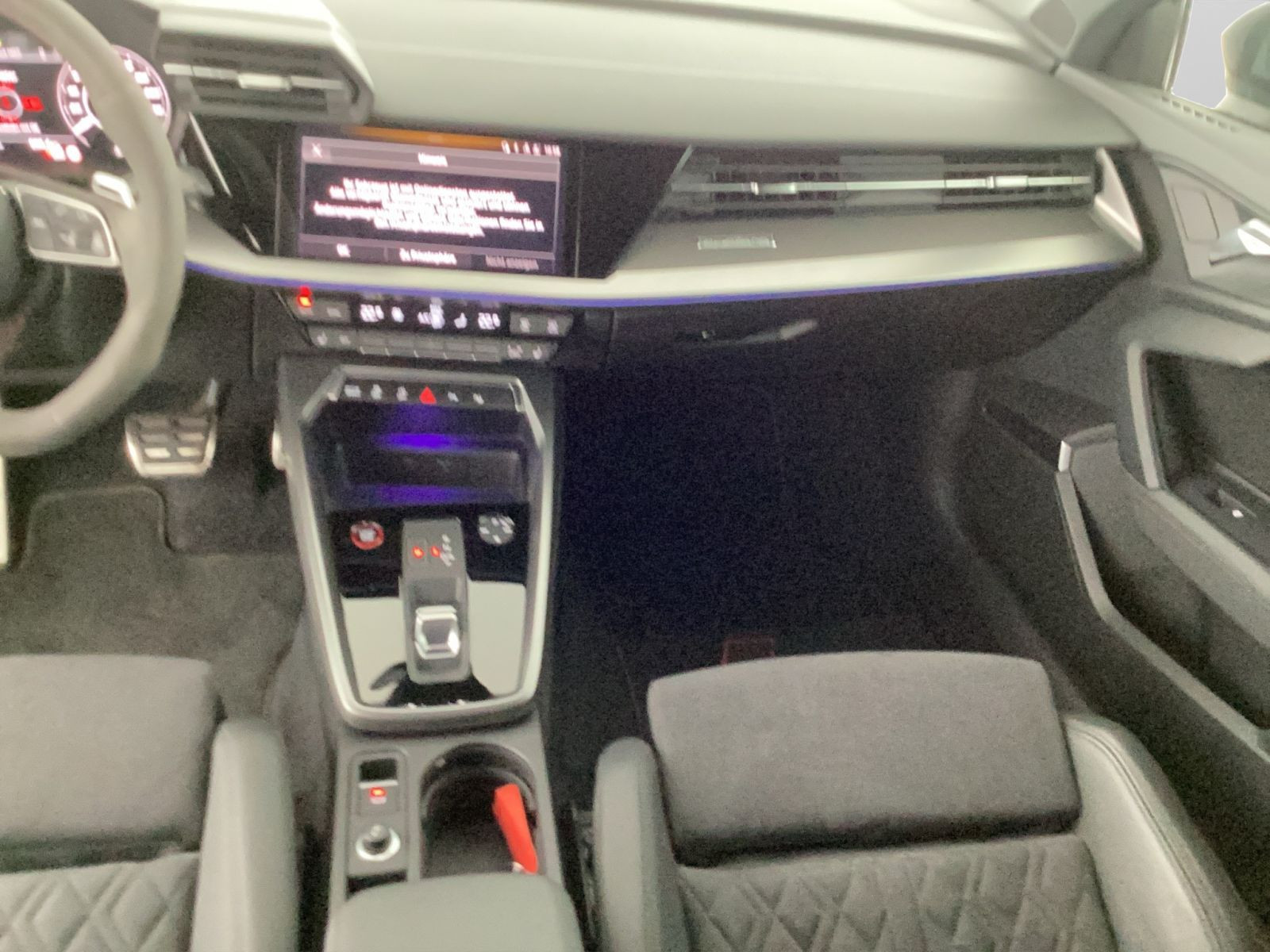 Audi - RS 3 Sportback_12