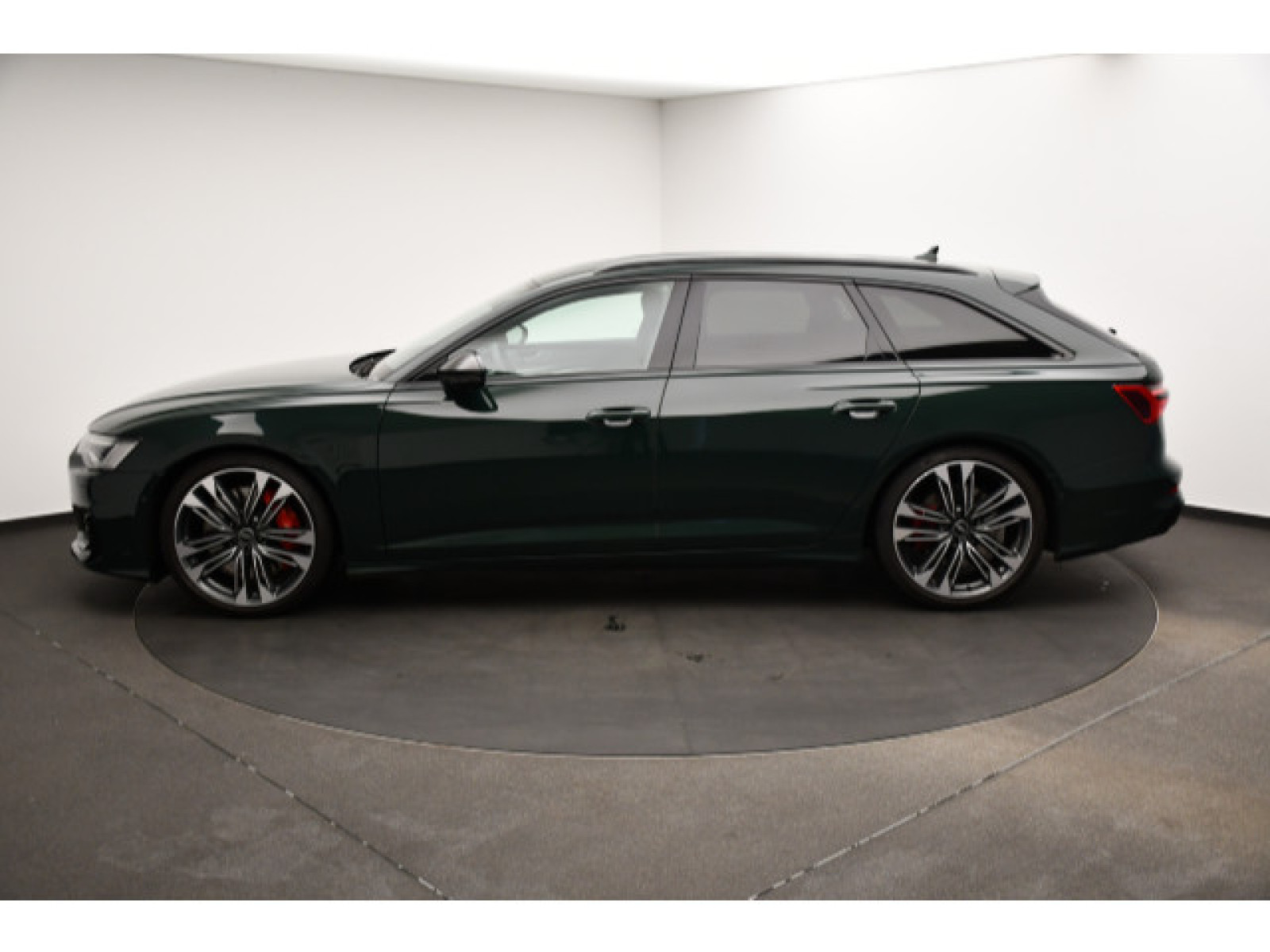 Audi - S6 Avant_16