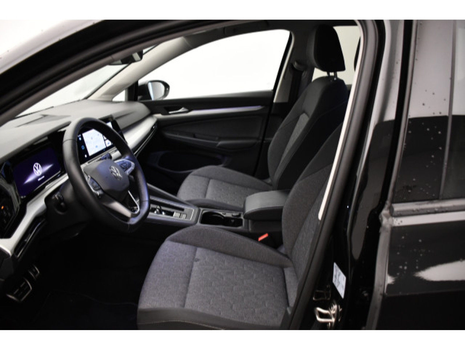 Volkswagen - Golf_3