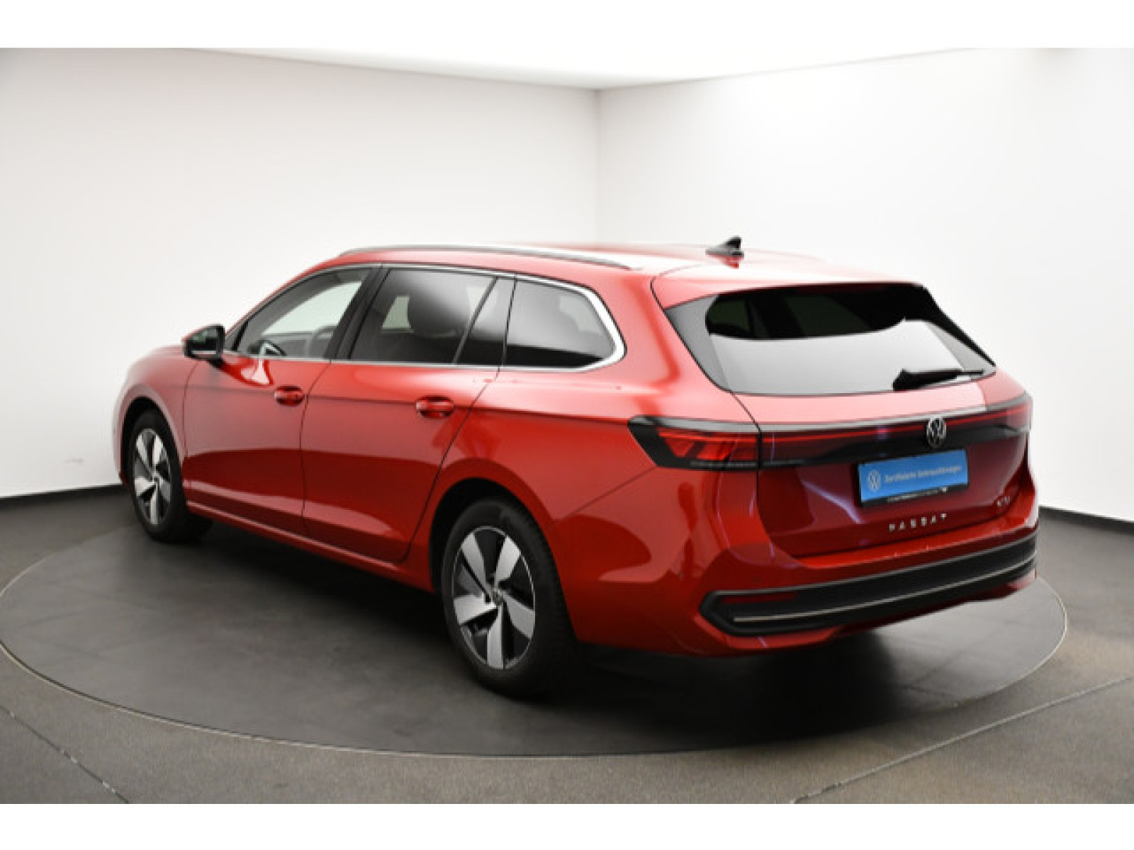 Volkswagen - Passat Variant_16