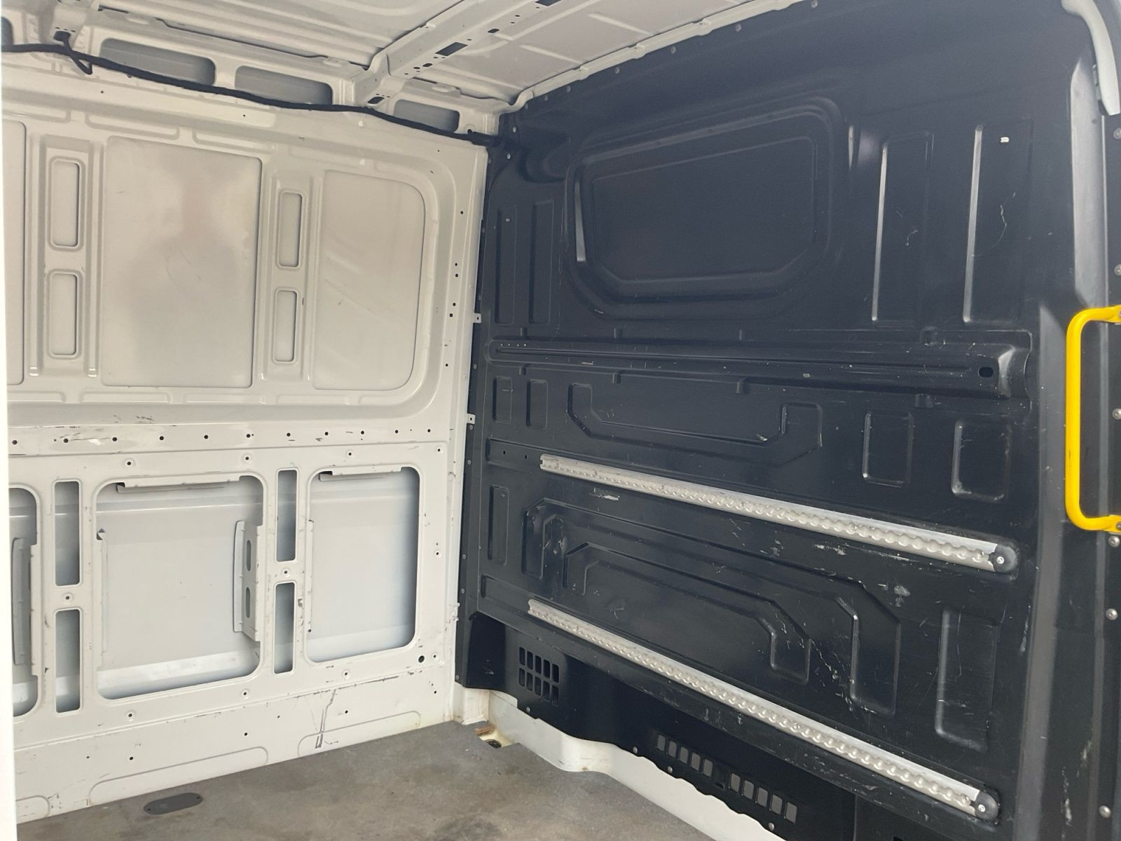 diagonalansicht-hinten-aussen