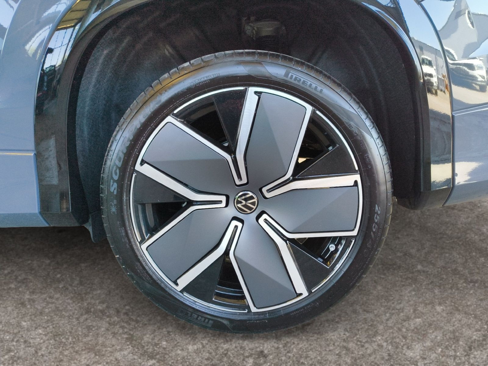 Volkswagen - Tayron_15