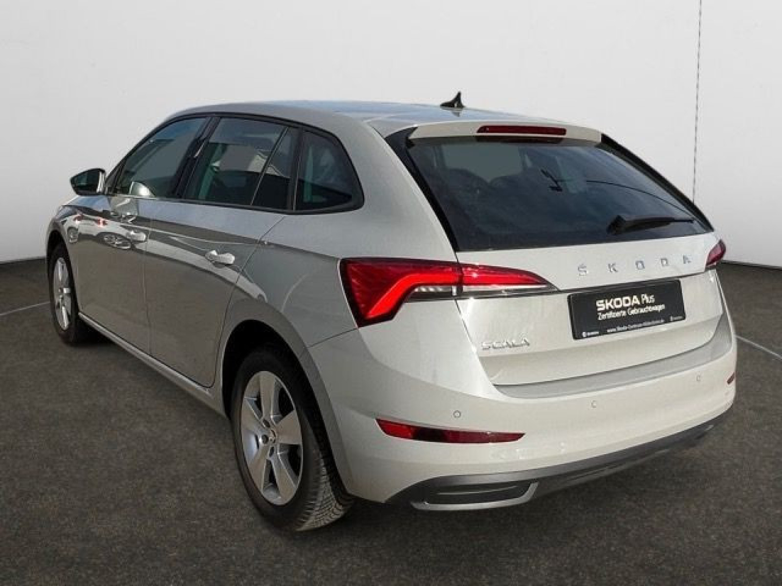 diagonalansicht-hinten-aussen