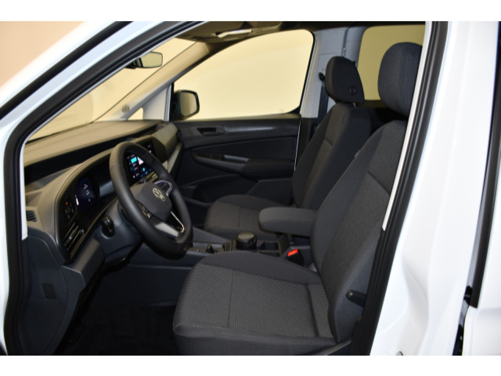 Volkswagen - Caddy California_4