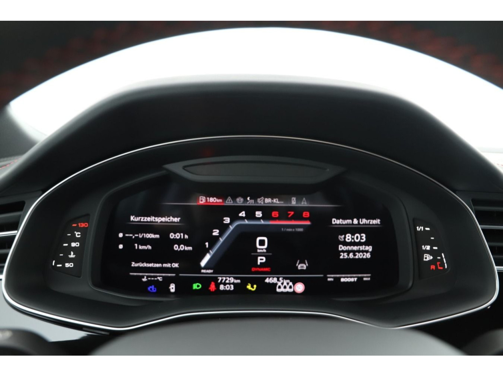 Audi - SQ7_10