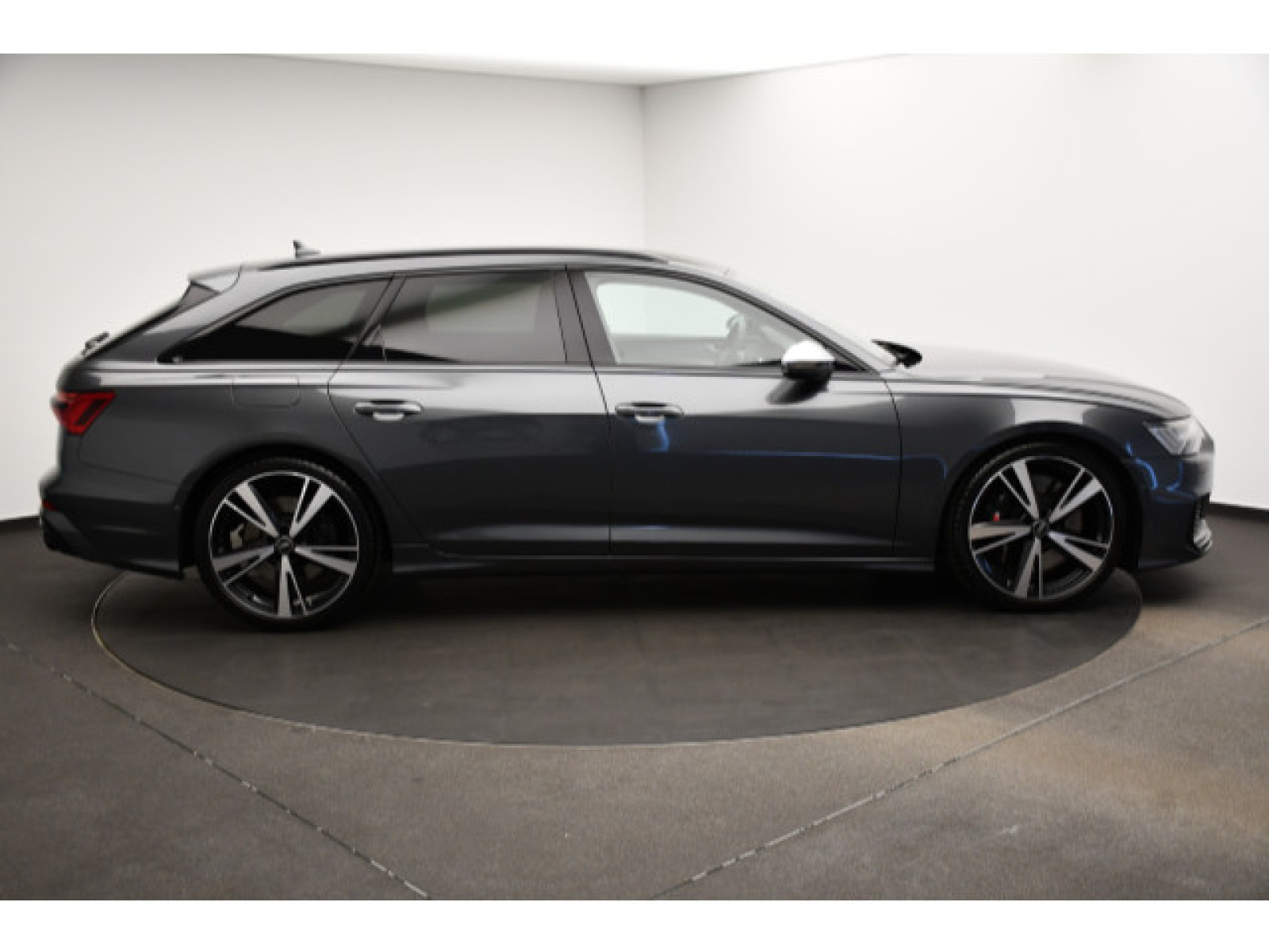 Audi - S6 Avant_18