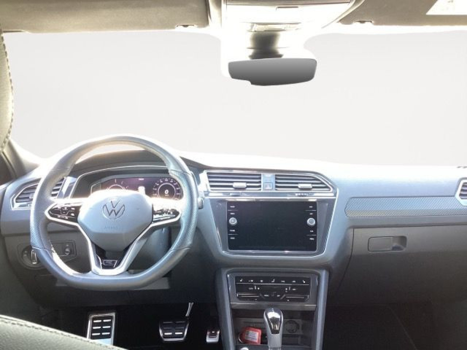Volkswagen - Tiguan_8