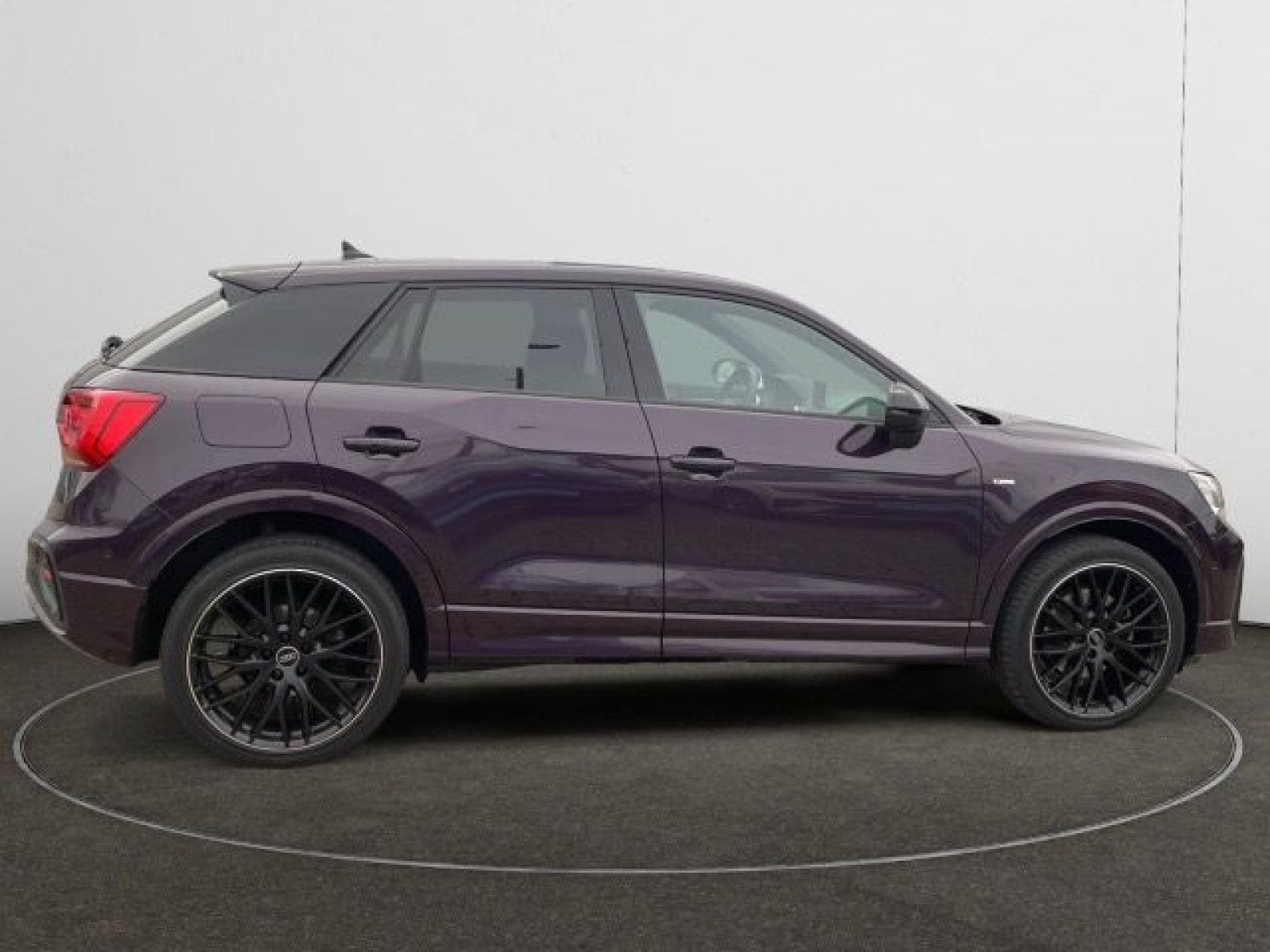 Audi - Q2_7