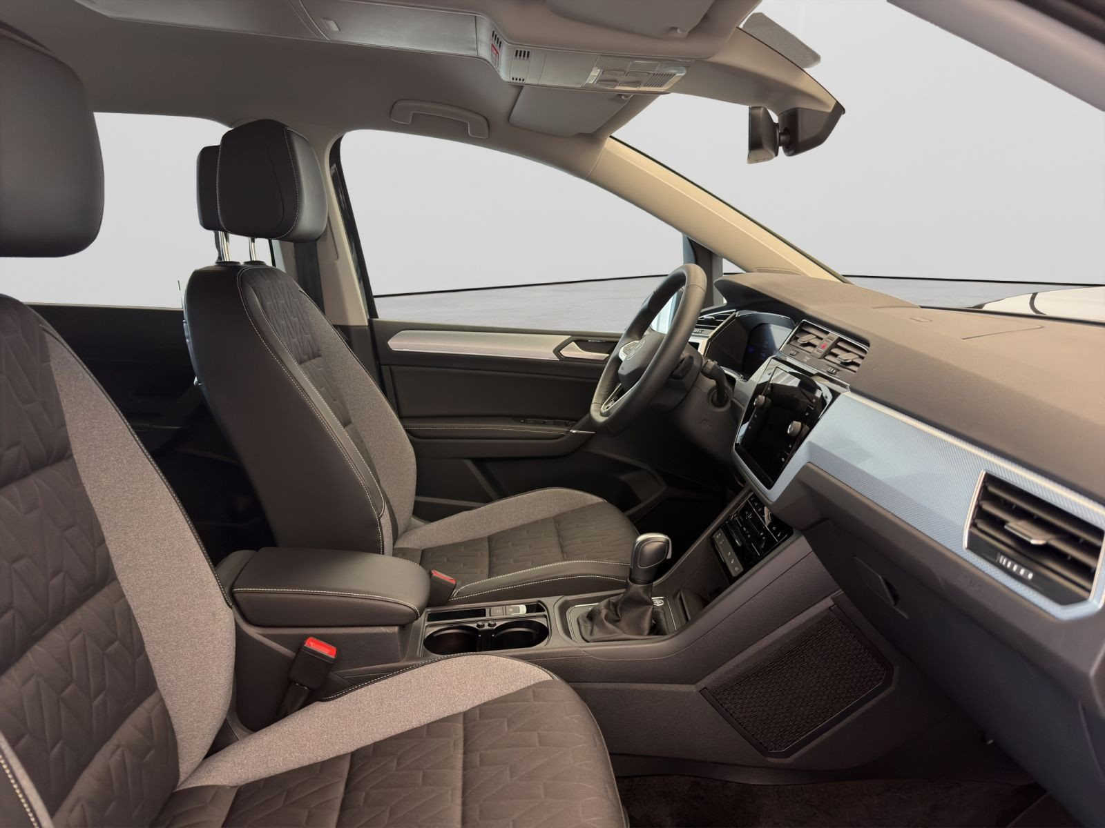 Volkswagen - Touran_20