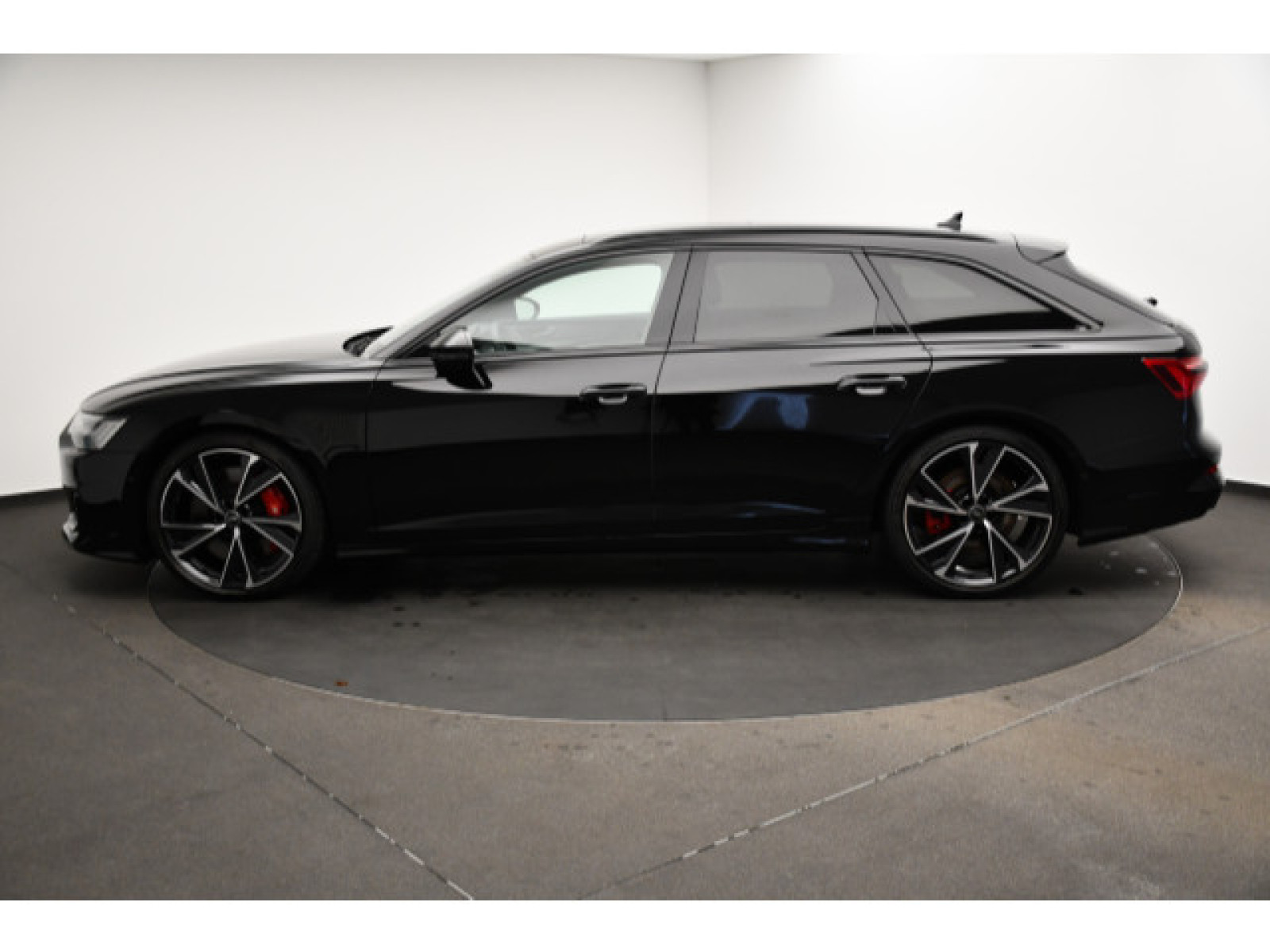 Audi - S6 Avant_18