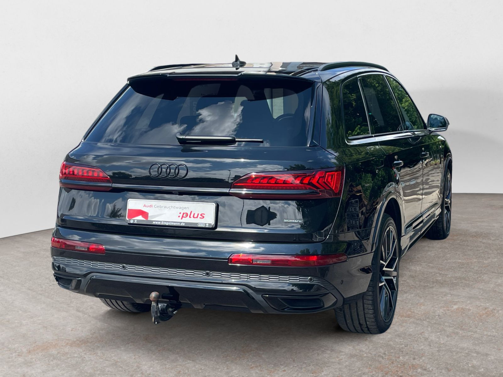 Audi - Q7_6