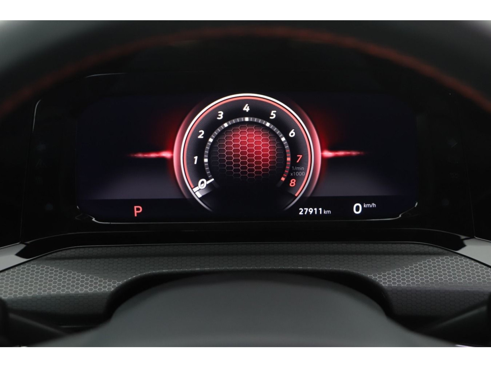 Volkswagen - Golf GTI_10