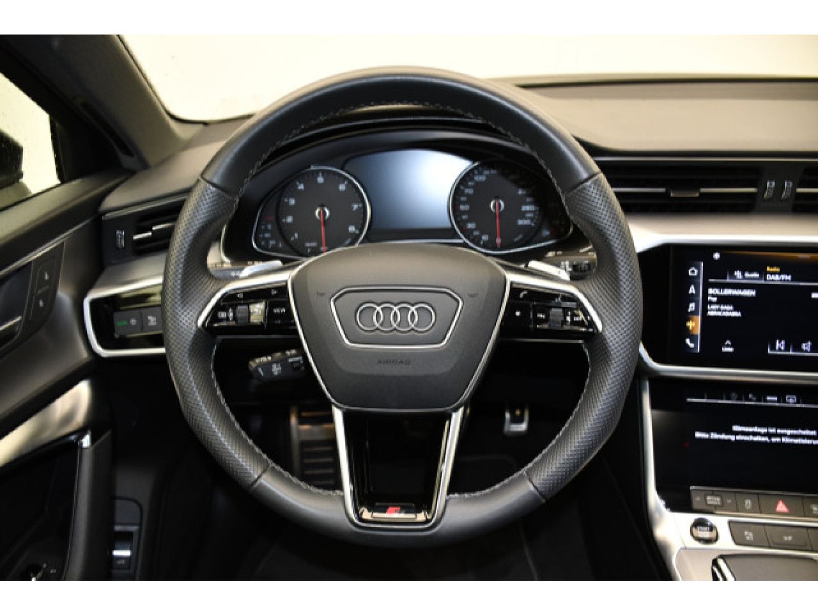 Audi - A6 Avant_6