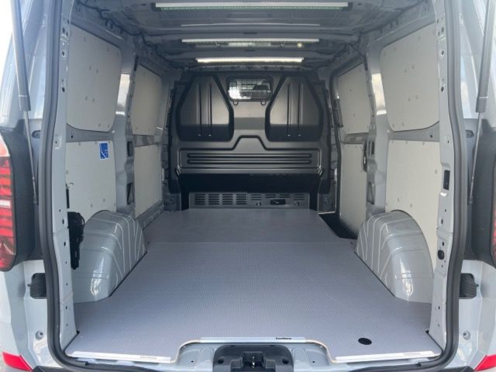Volkswagen - Transporter Kasten_17