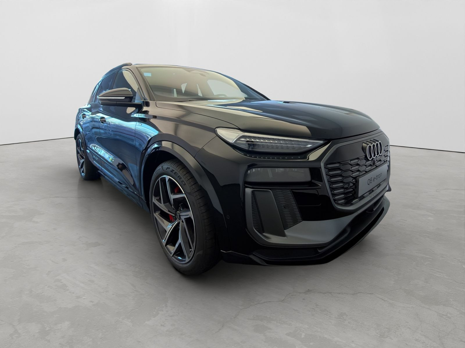 Audi - Q6 e-tron_7