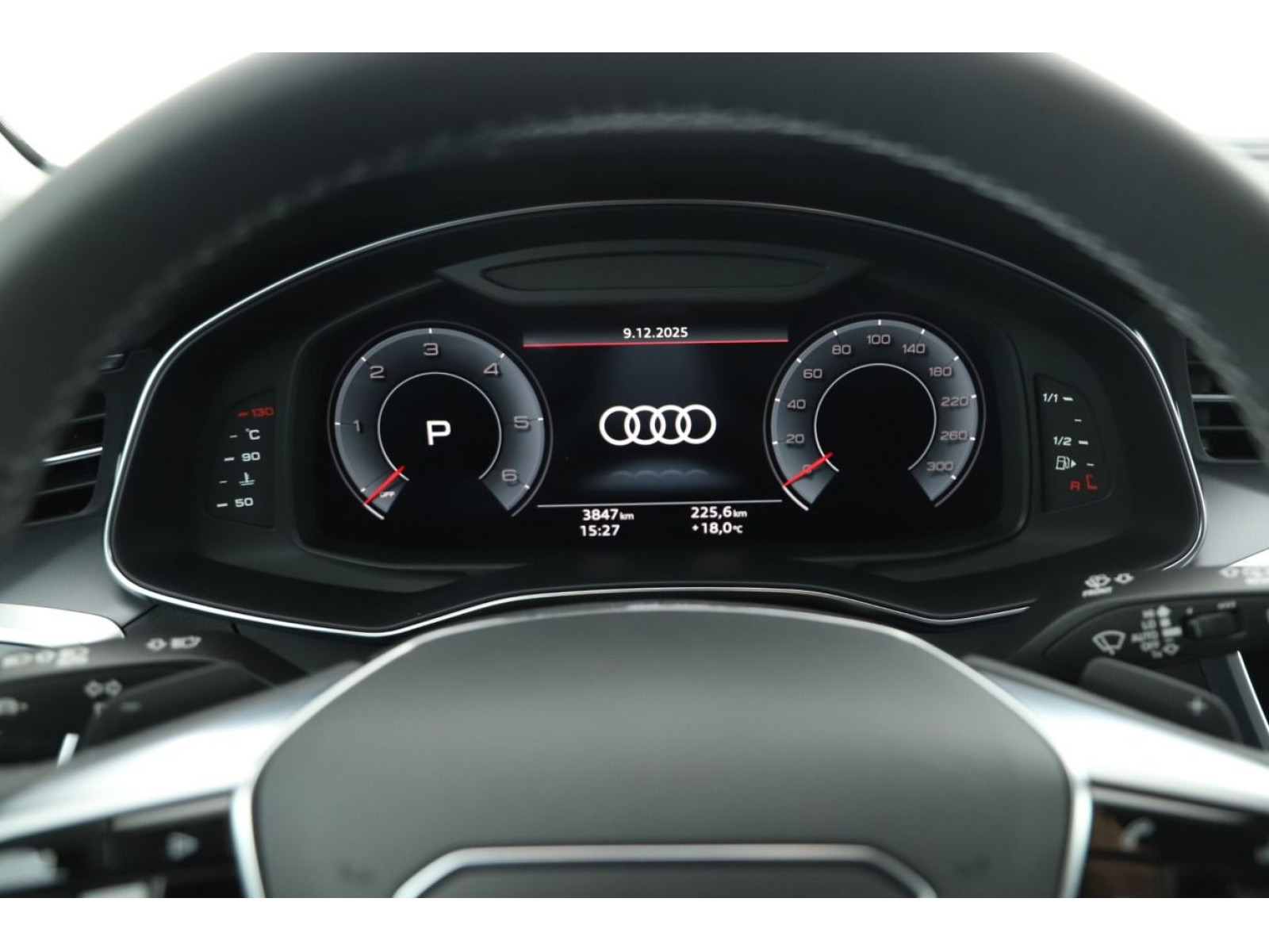 Audi - A6 Avant_10
