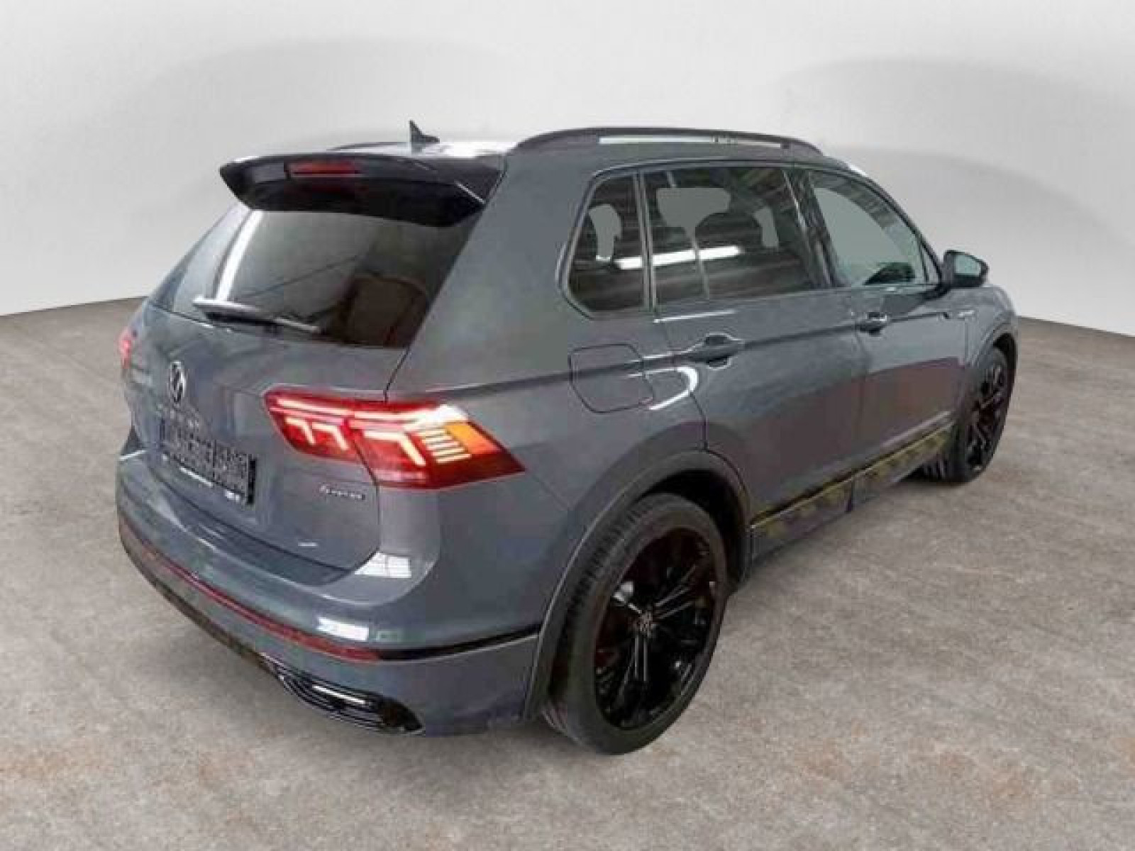 diagonalansicht-hinten-aussen