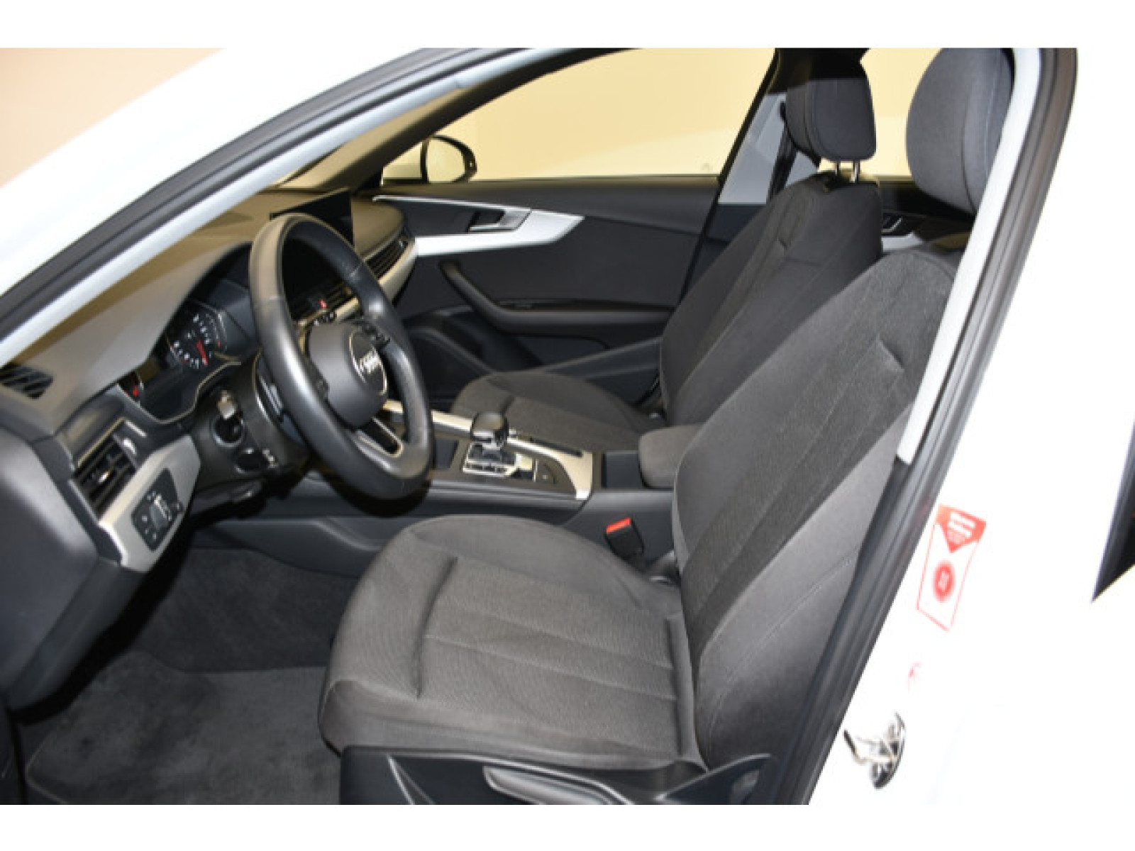 Audi - A4 Avant_3