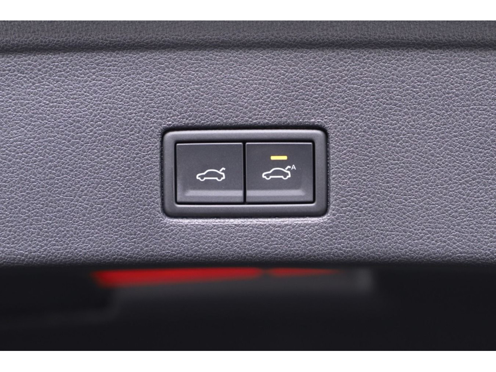 Volkswagen - Touareg_15