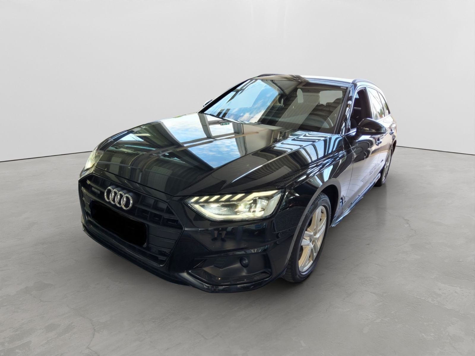 Audi - A4 Avant_1
