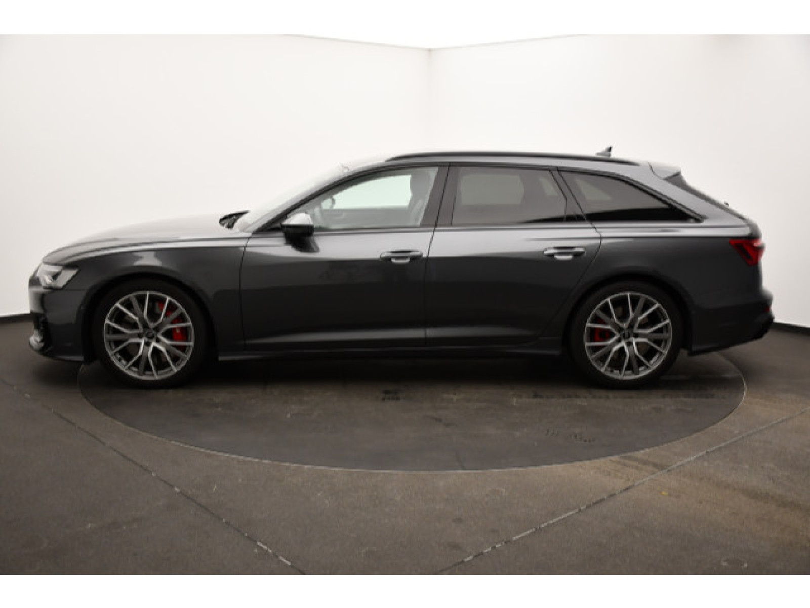 Audi - S6 Avant_16