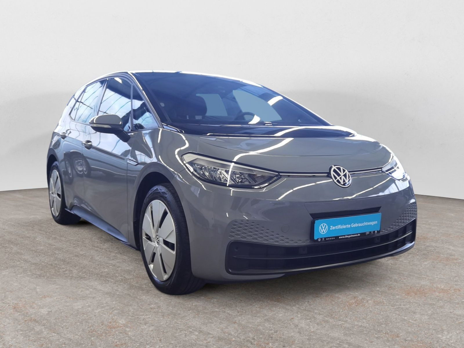 diagonal-frontansicht-aussen