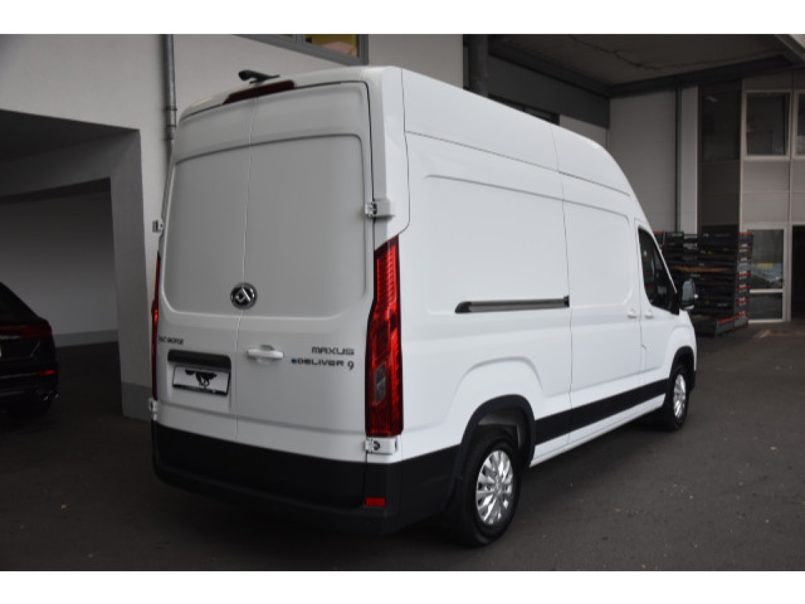Maxus - eDELIVER 9_3