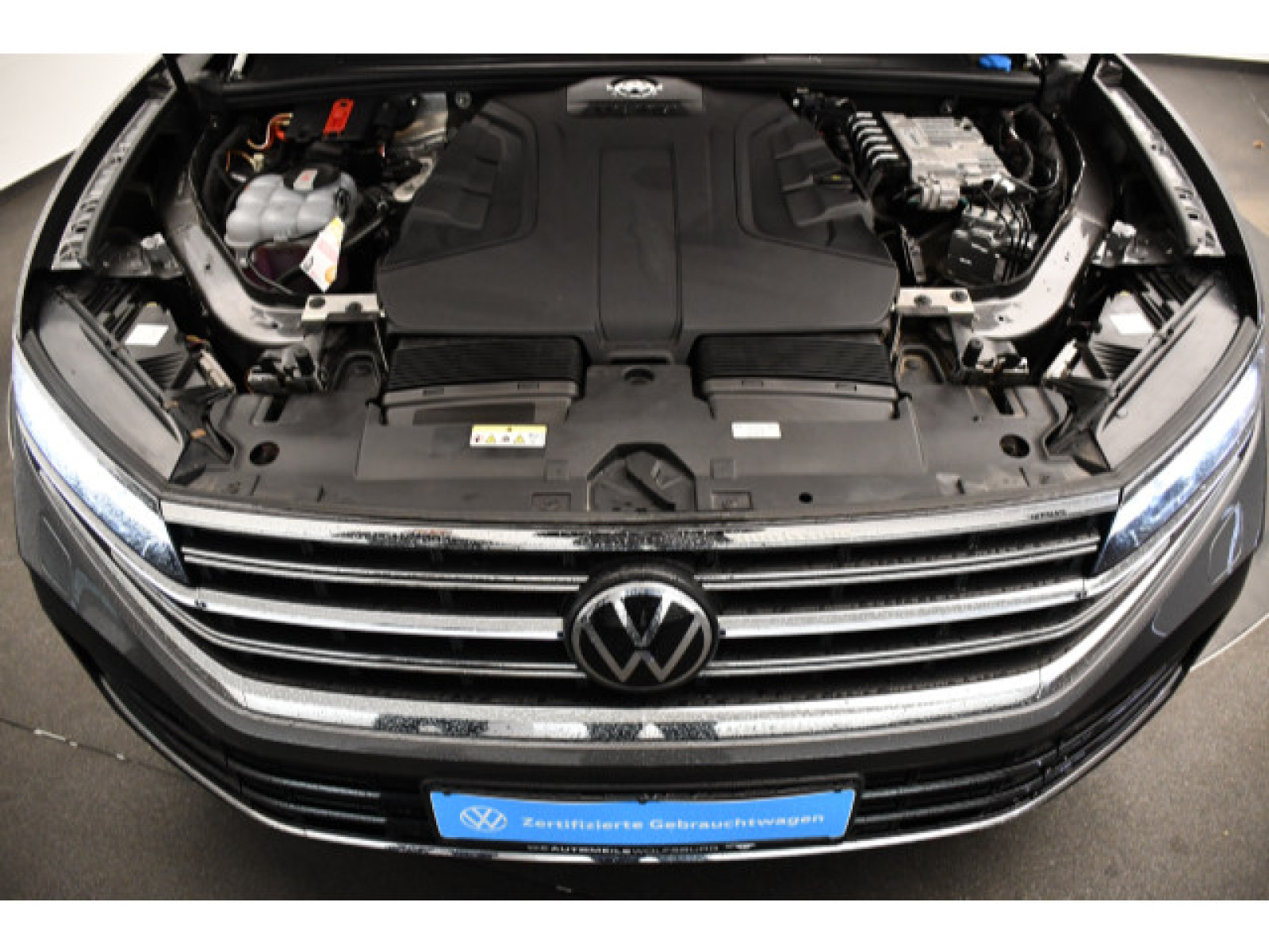 Volkswagen - Touareg_14