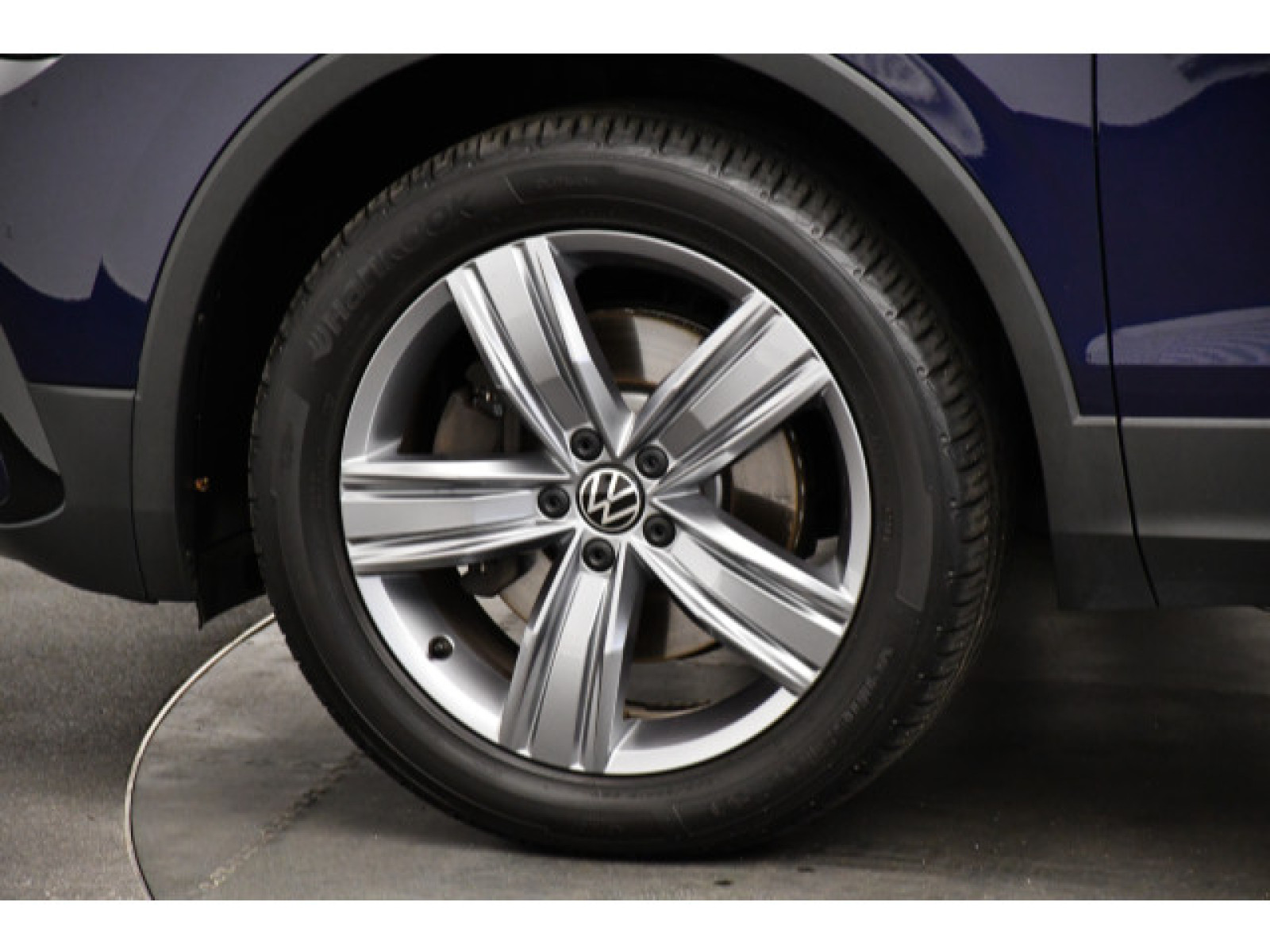 Volkswagen - Tiguan Allspace_13