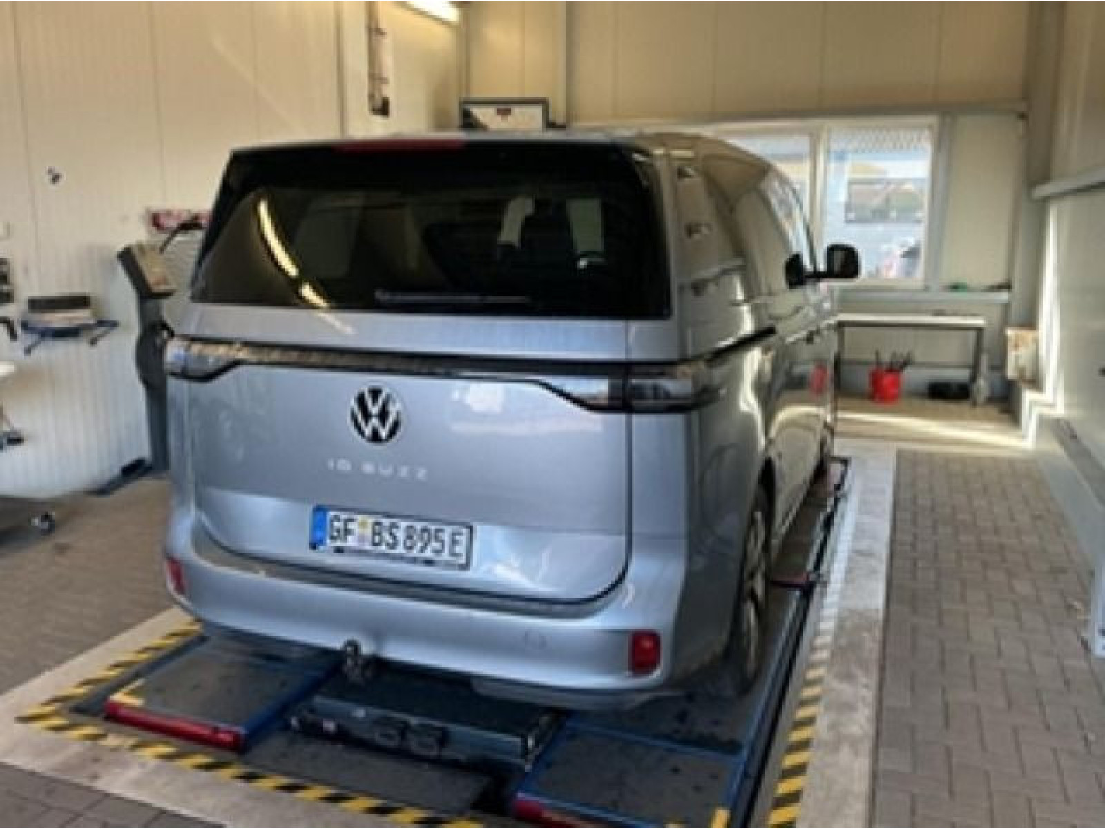 Volkswagen - ID. Buzz_3