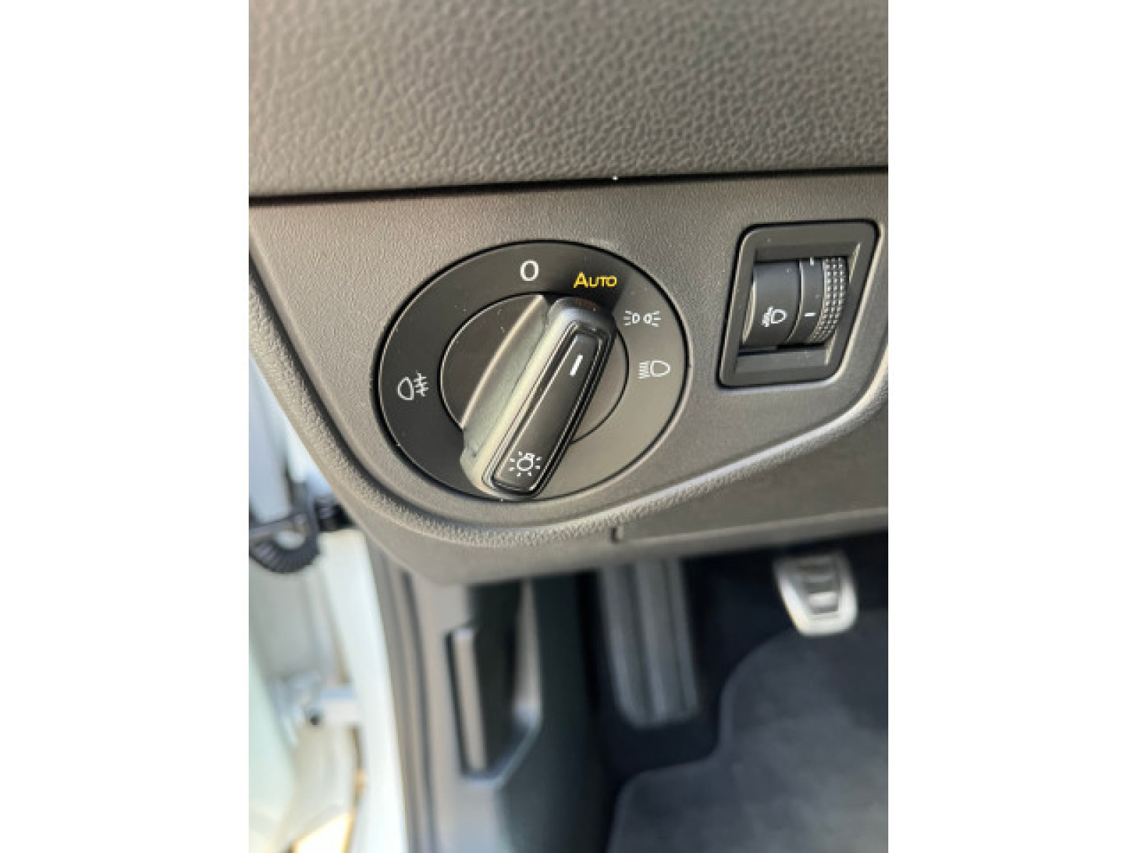 Volkswagen - Taigo_14