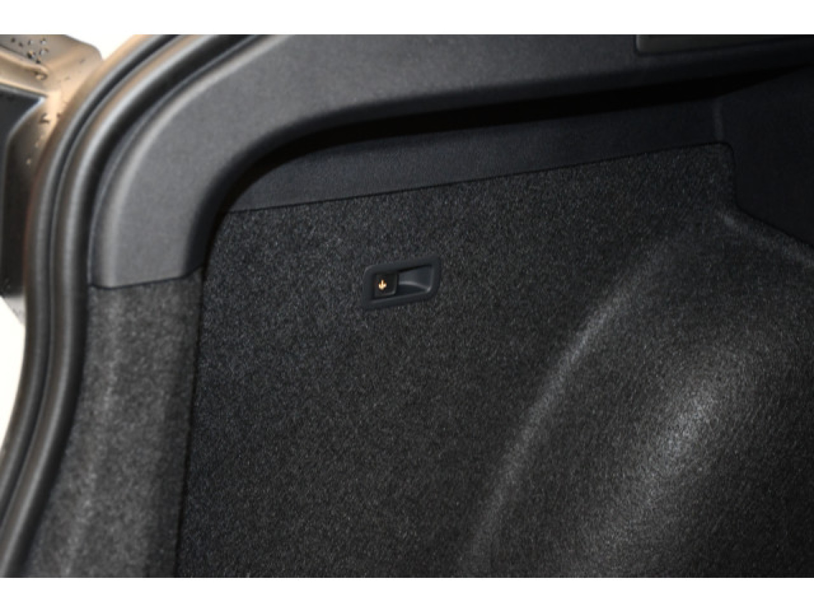 Cupra - Formentor_13