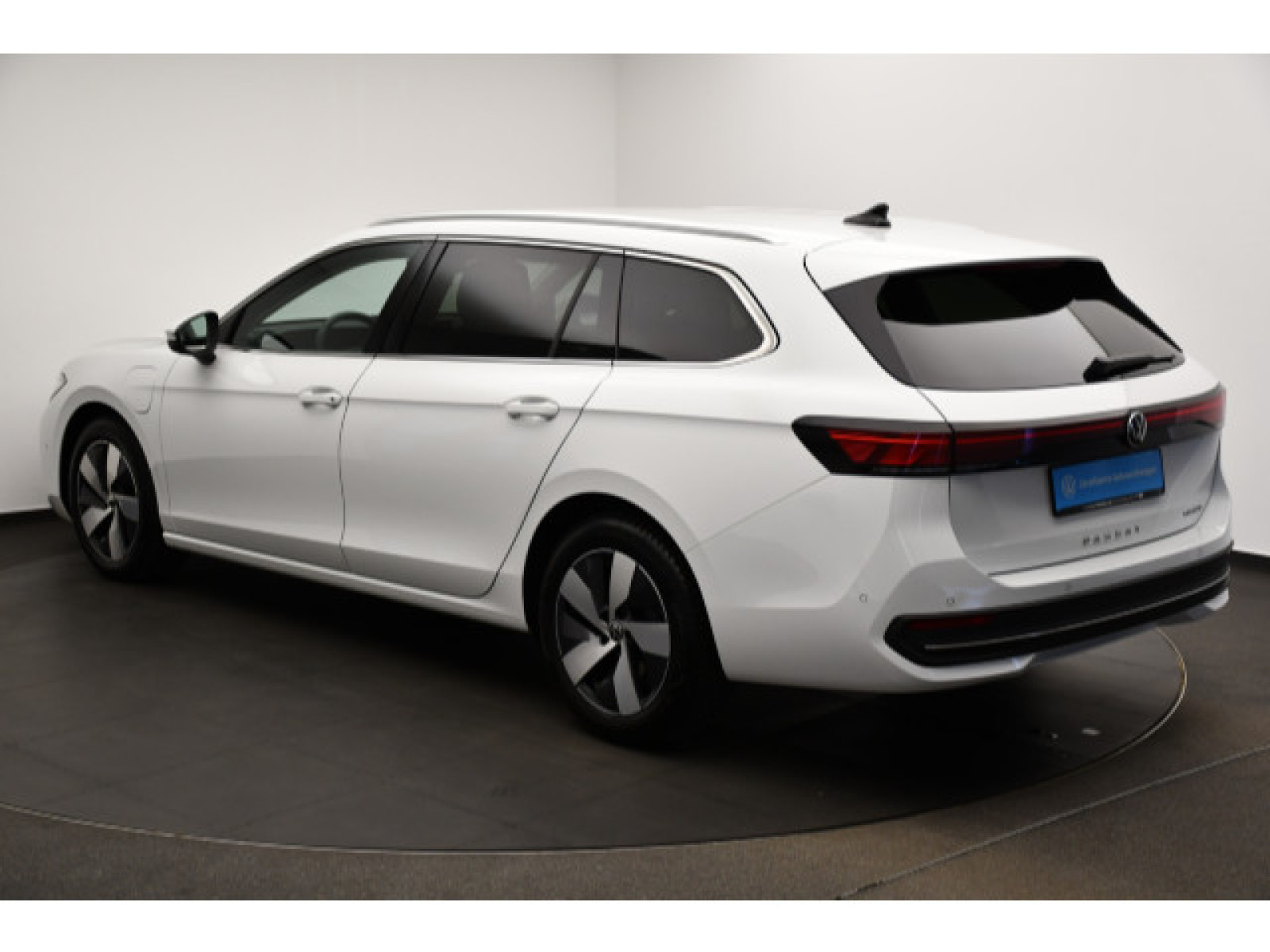 diagonalansicht-hinten-aussen