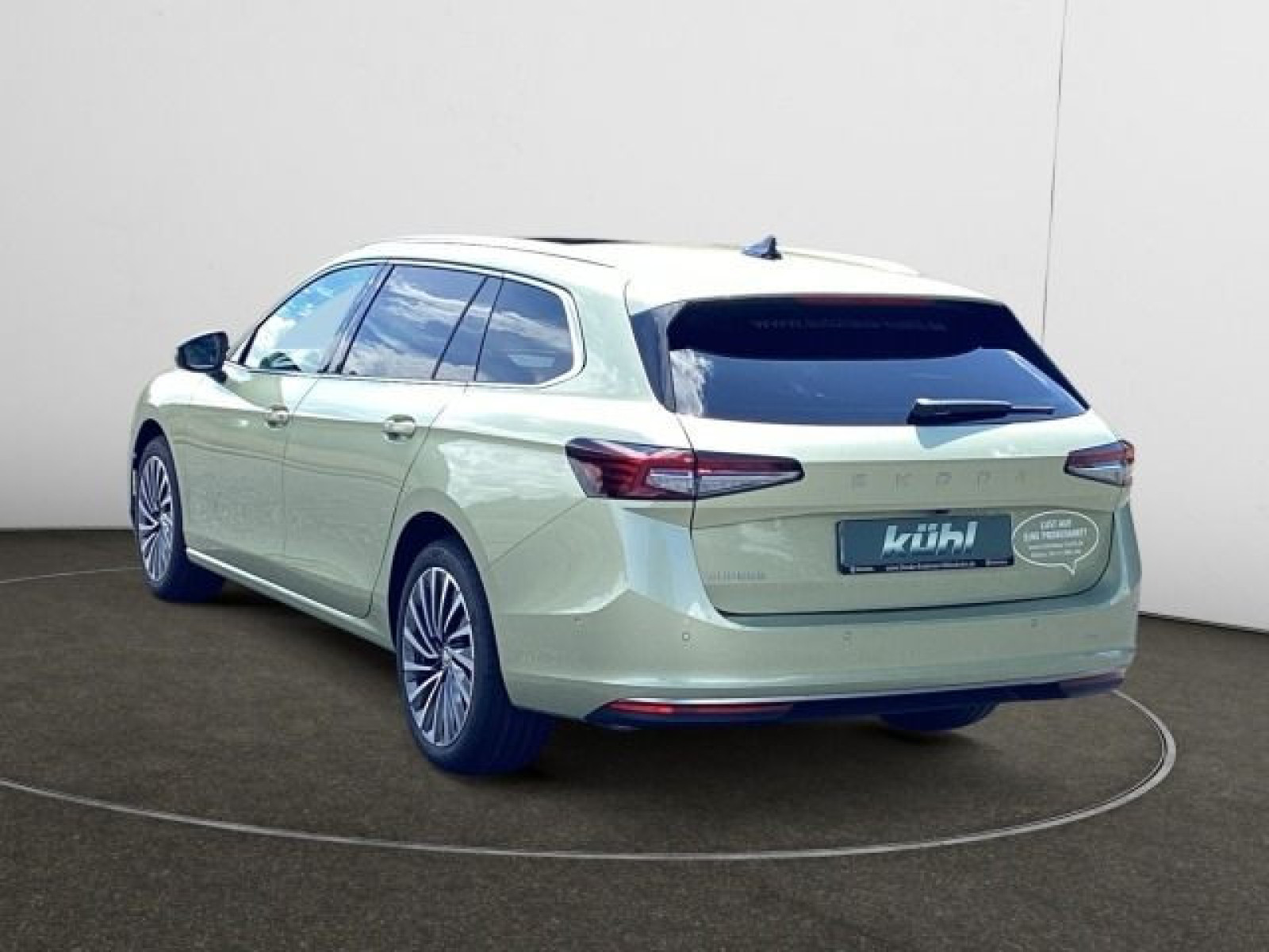 diagonalansicht-hinten-aussen