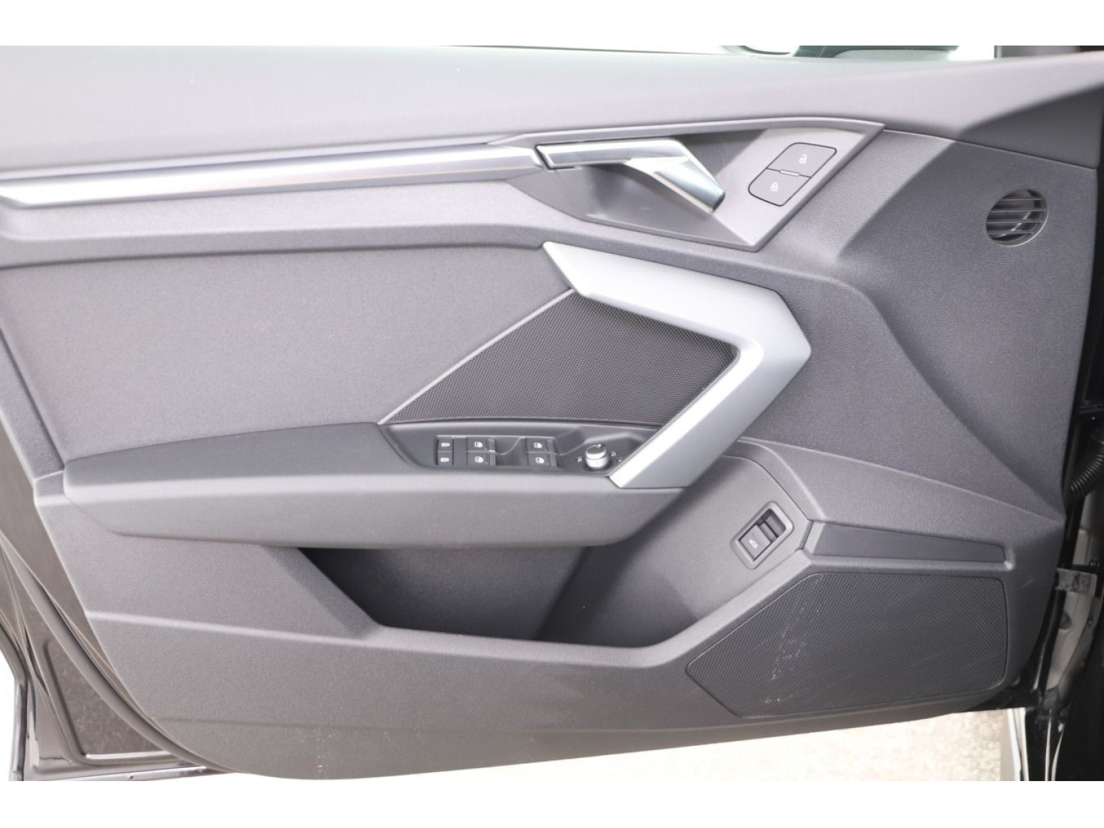Audi - A3 Limousine_15