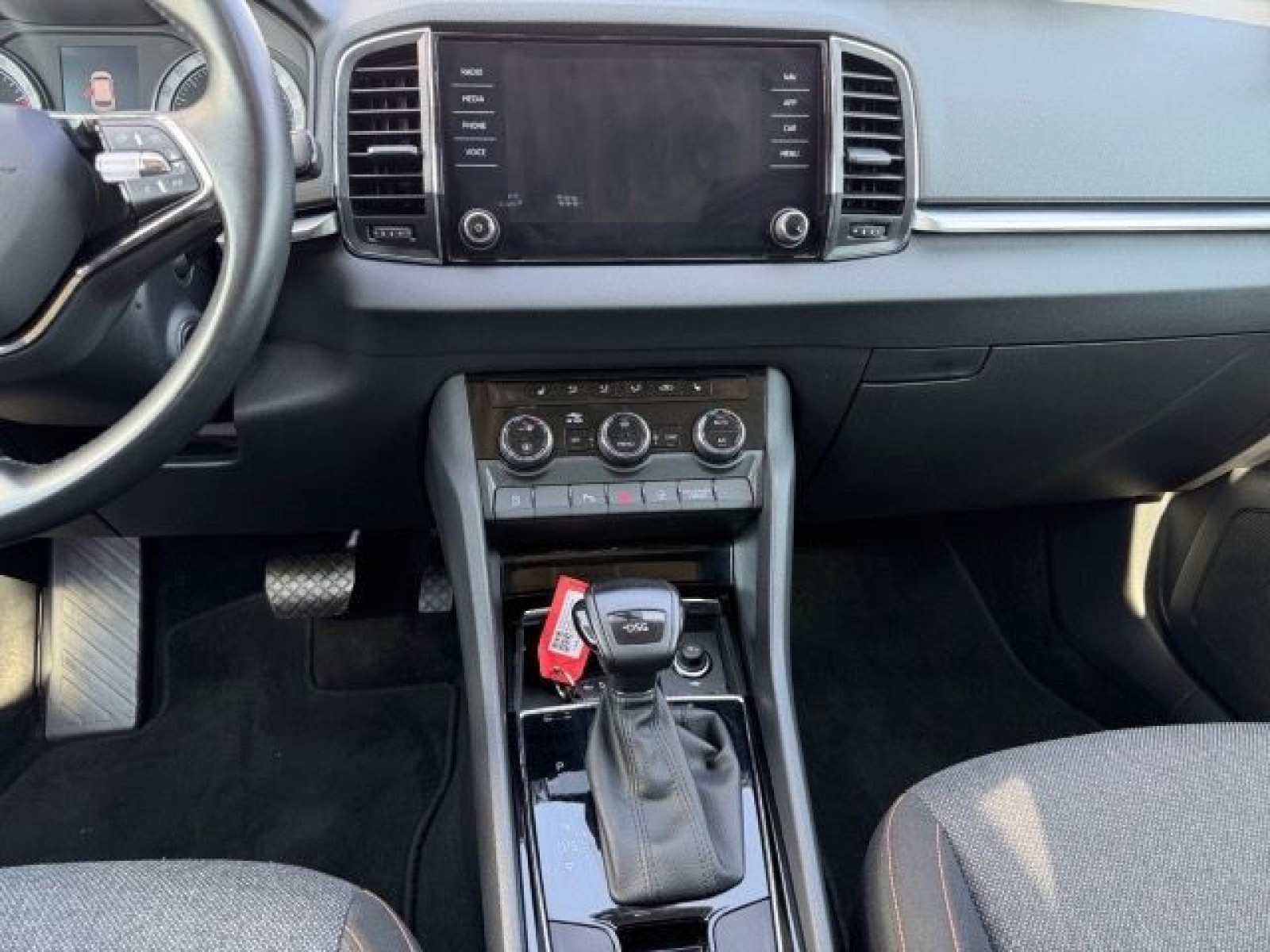 Škoda - Karoq_11