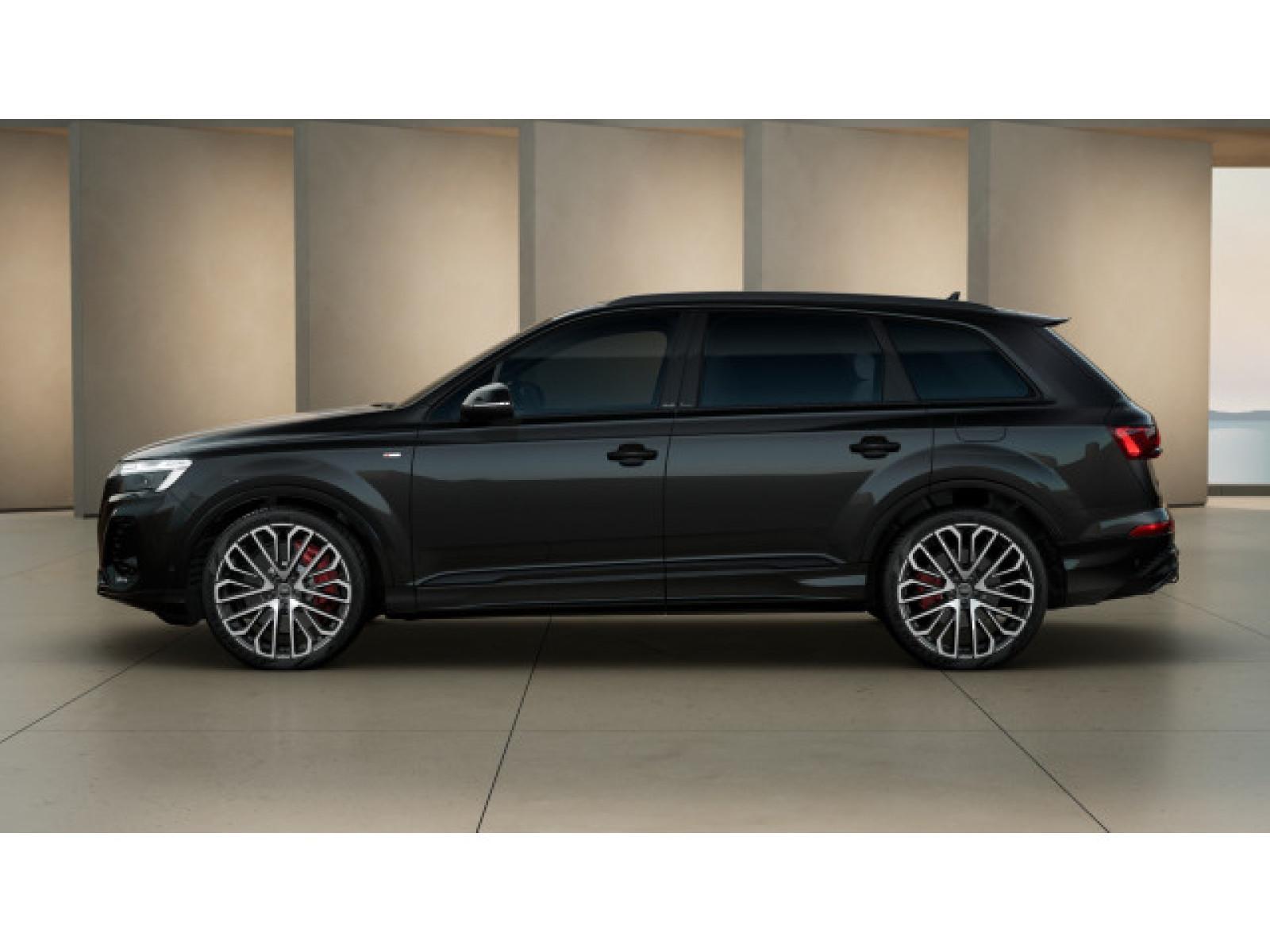 Audi - Q7 TFSI e_3