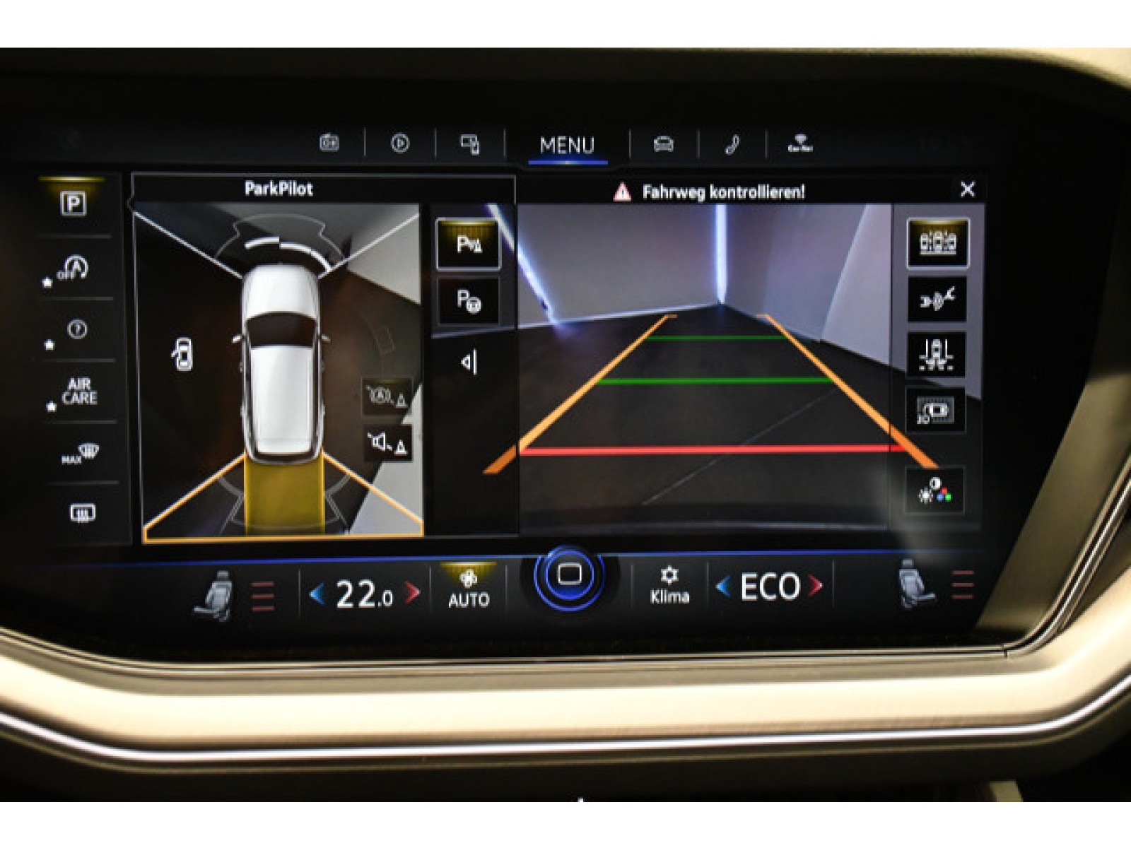 Volkswagen - Touareg_8