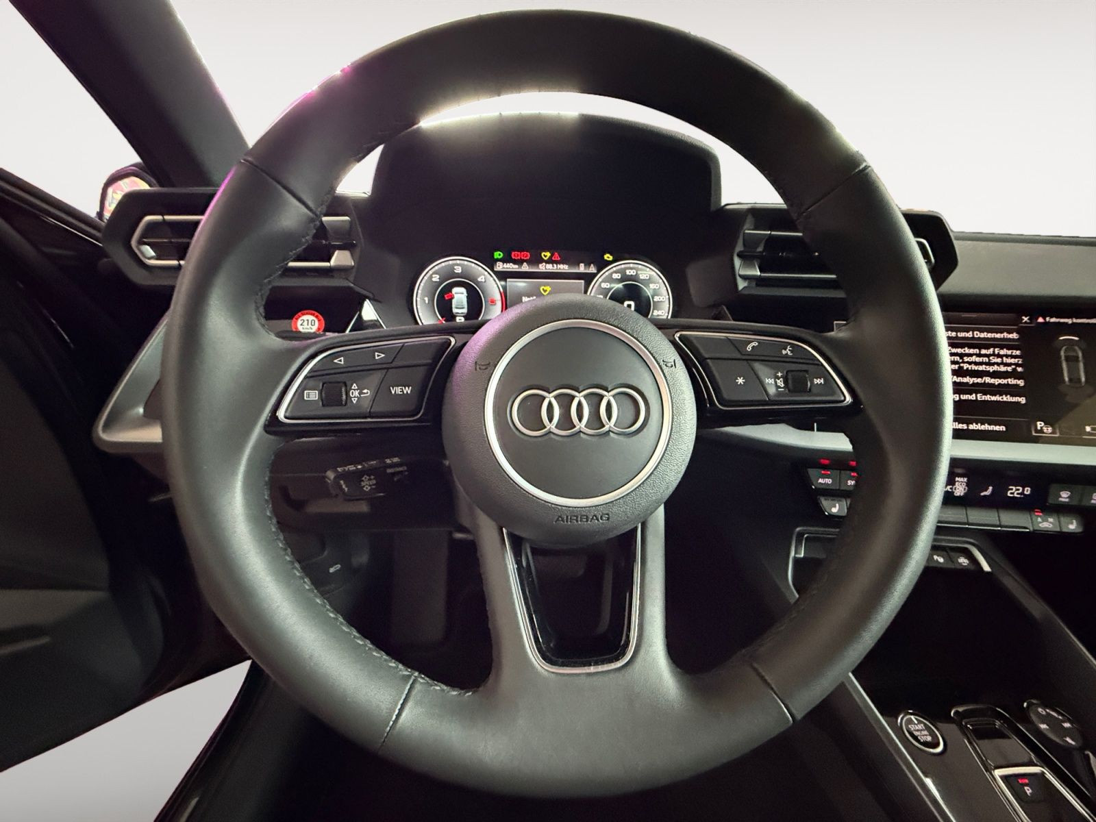 Audi - A3 Limousine_14